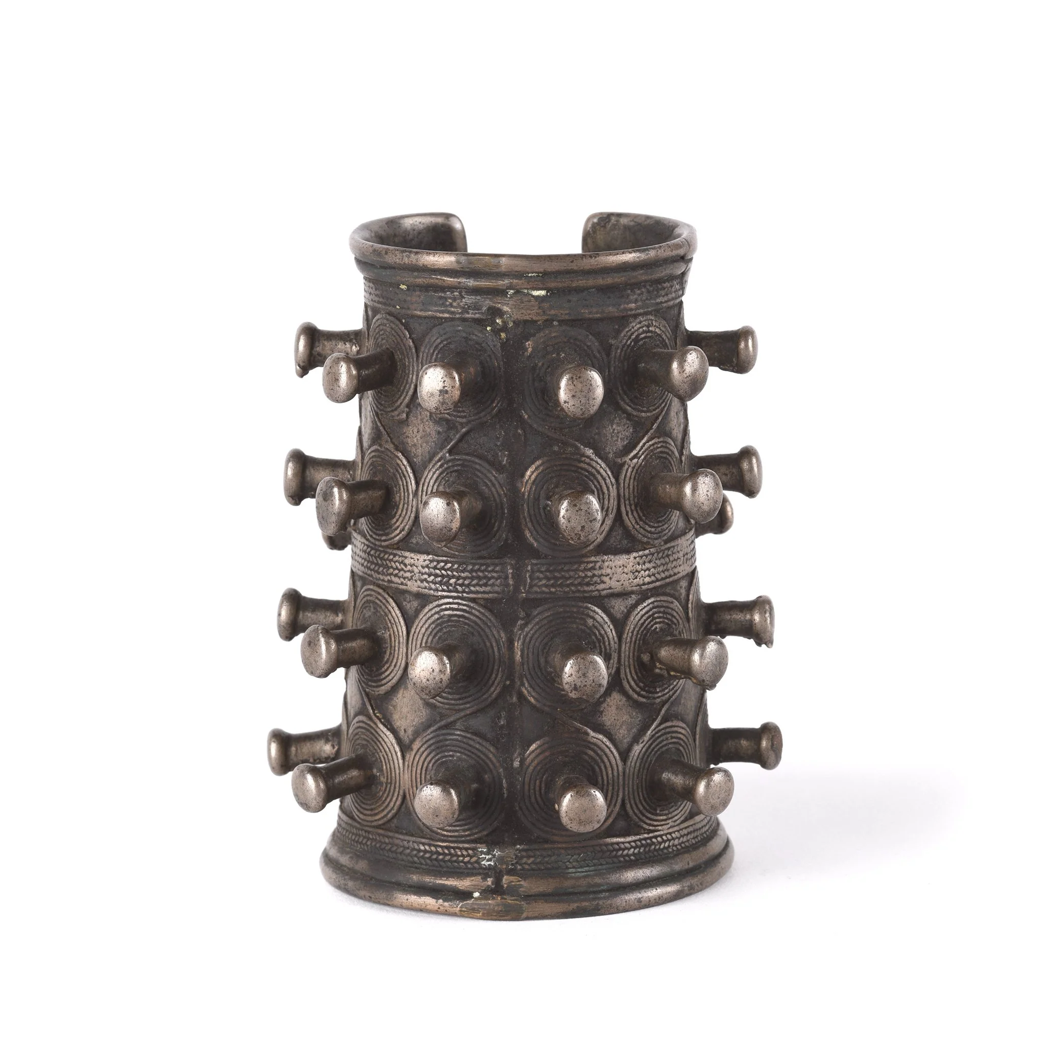 White Metal Tribal Bangle From Nagaland - Ca 1900