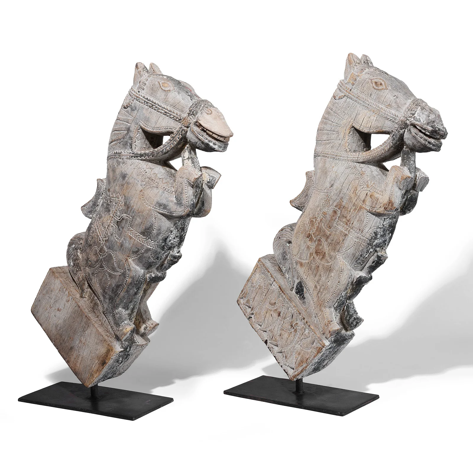Indian Horse Head Corbel On Stand - 19th Century - Image 3