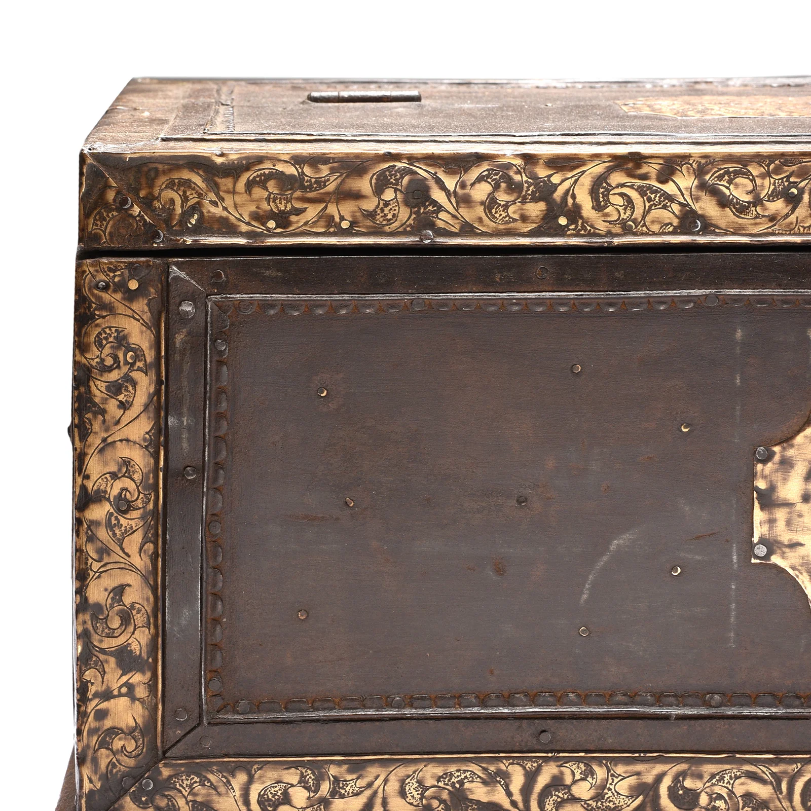 Brass & Iron Trousseau Box From Shekhawati - 19th Century - Image 3