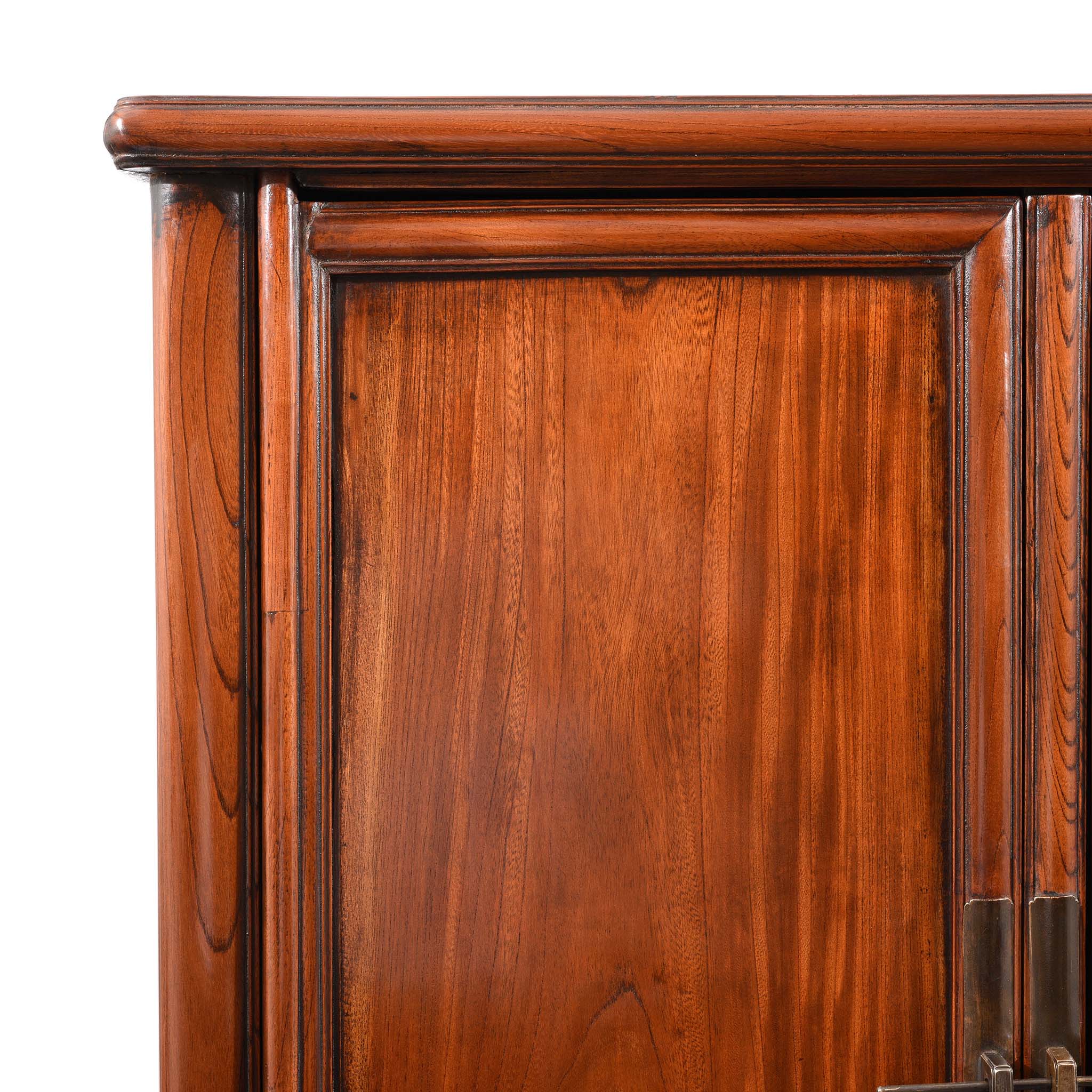 Chinese Red Elm Taper Cabinet From Shandong - 19thC - Image 2