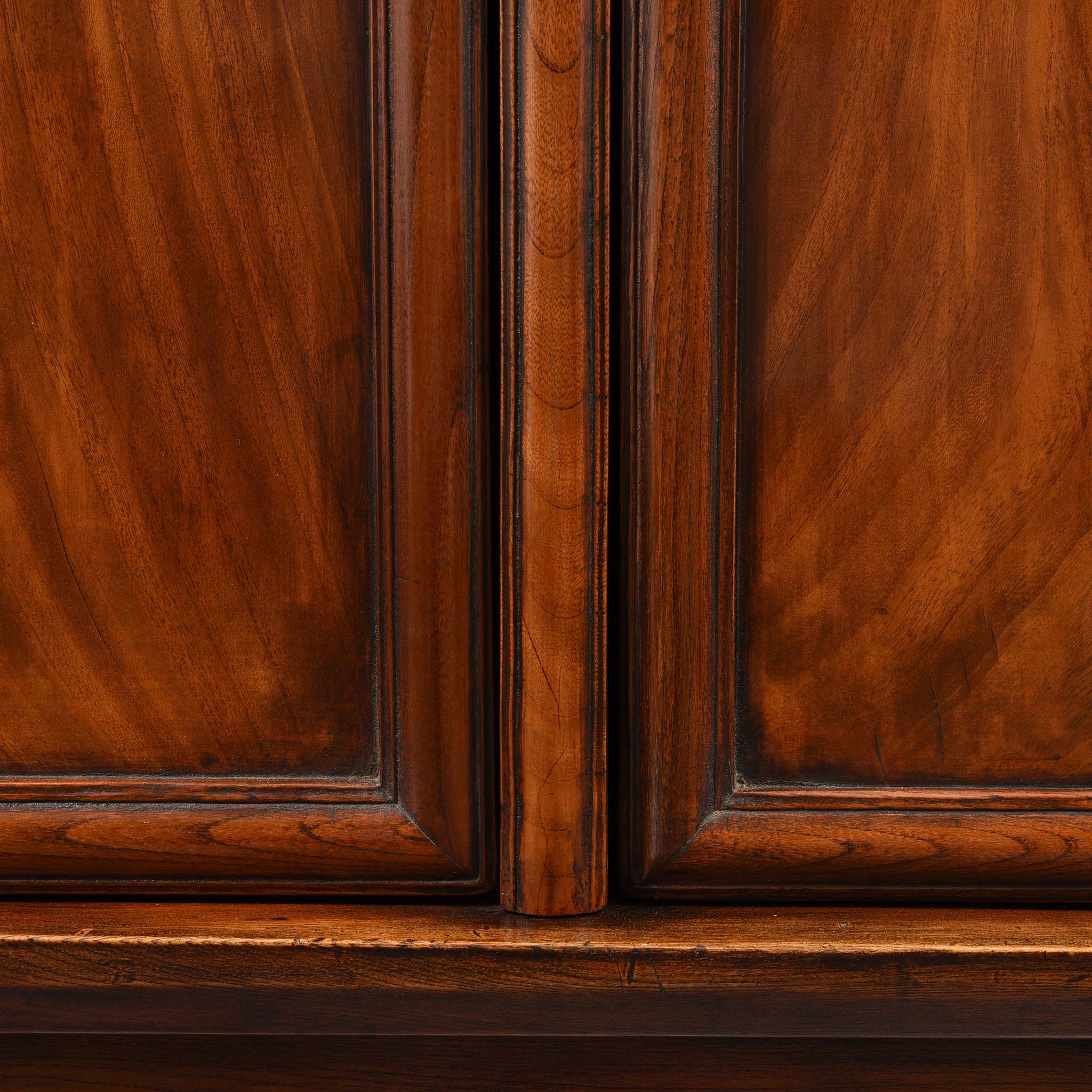 Chinese Red Elm Taper Cabinet From Shandong - 19thC - Image 7