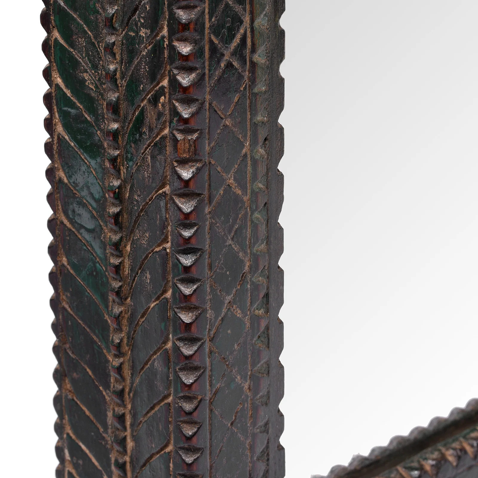 Carved Mirror From The Banswara Tribal Region - 19th Century - Image 6