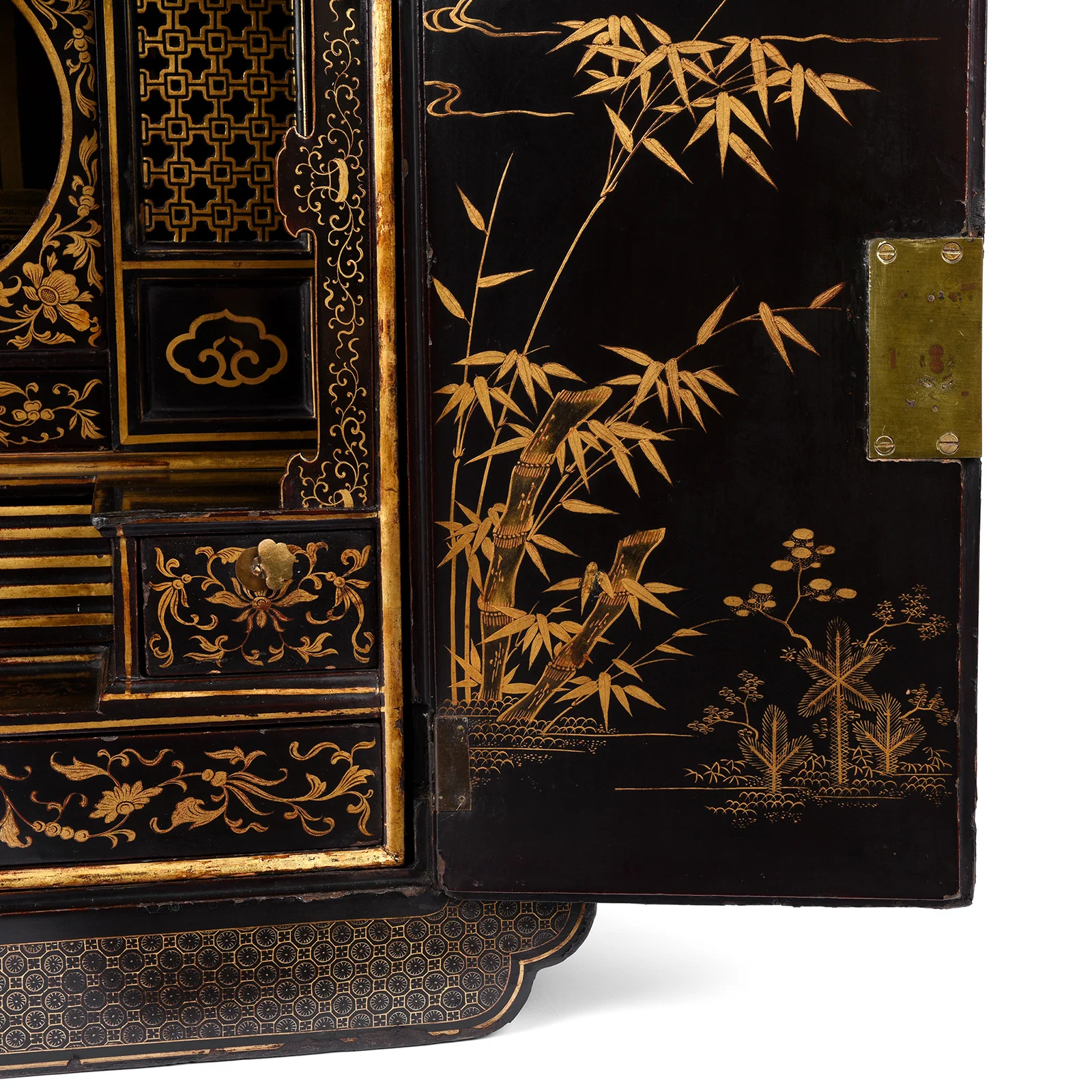 Gilt Black Lacquer Chinese Export Shrine Cabinet - Ca 1820 - Image 9