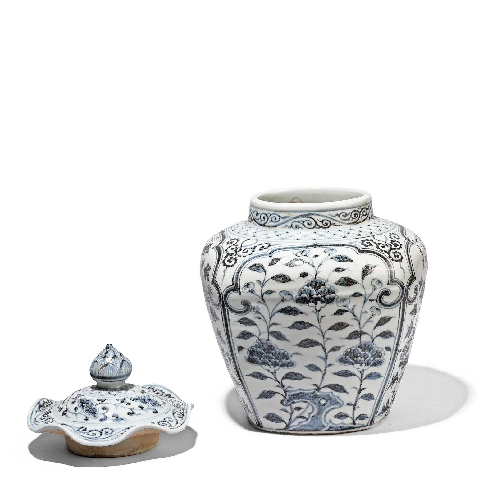 Hongwu Blue & White Porcelain Frilled Ginger Jar - Floral - Image 2