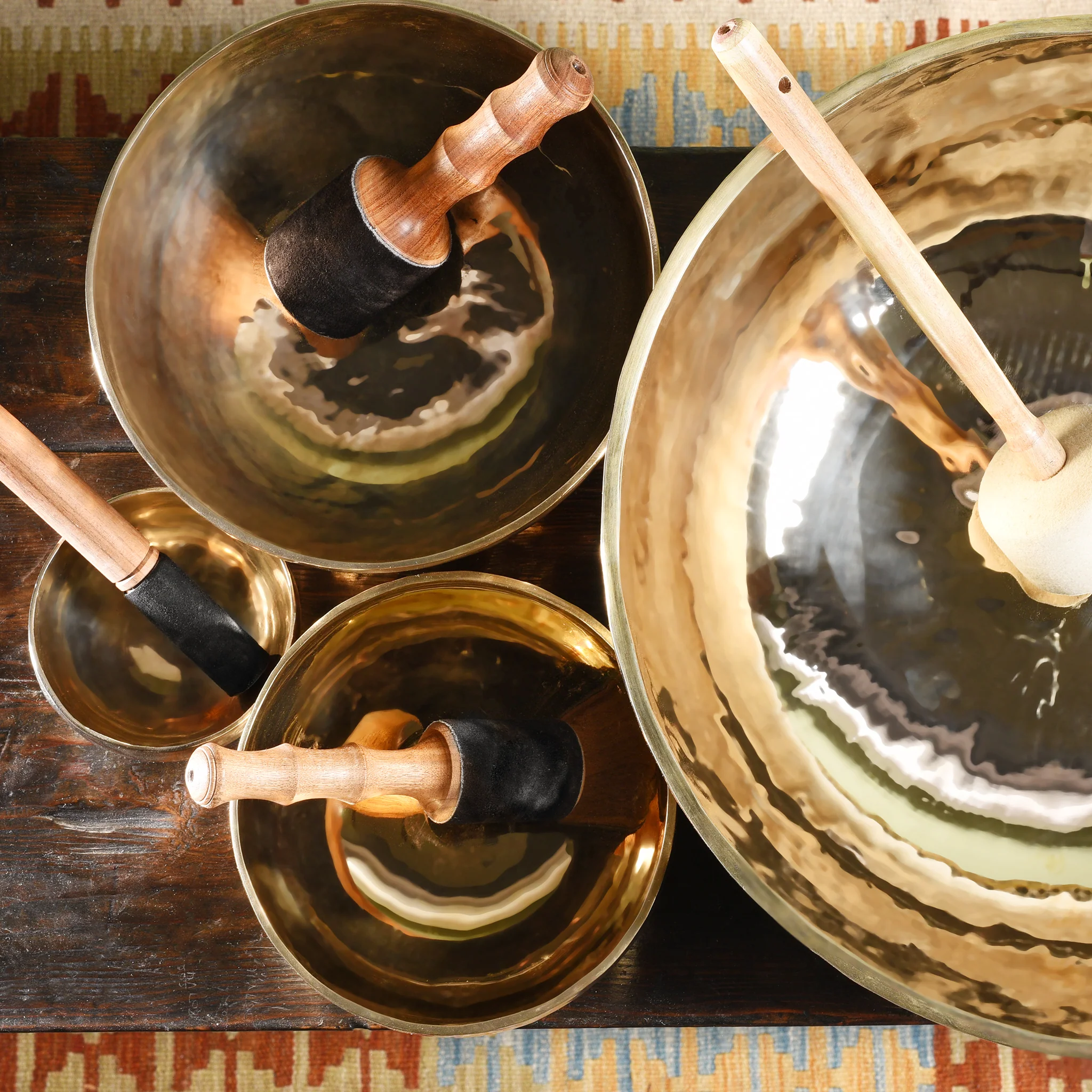 Bronze Tibetan Singing Bowl - 50 cm - Image 3