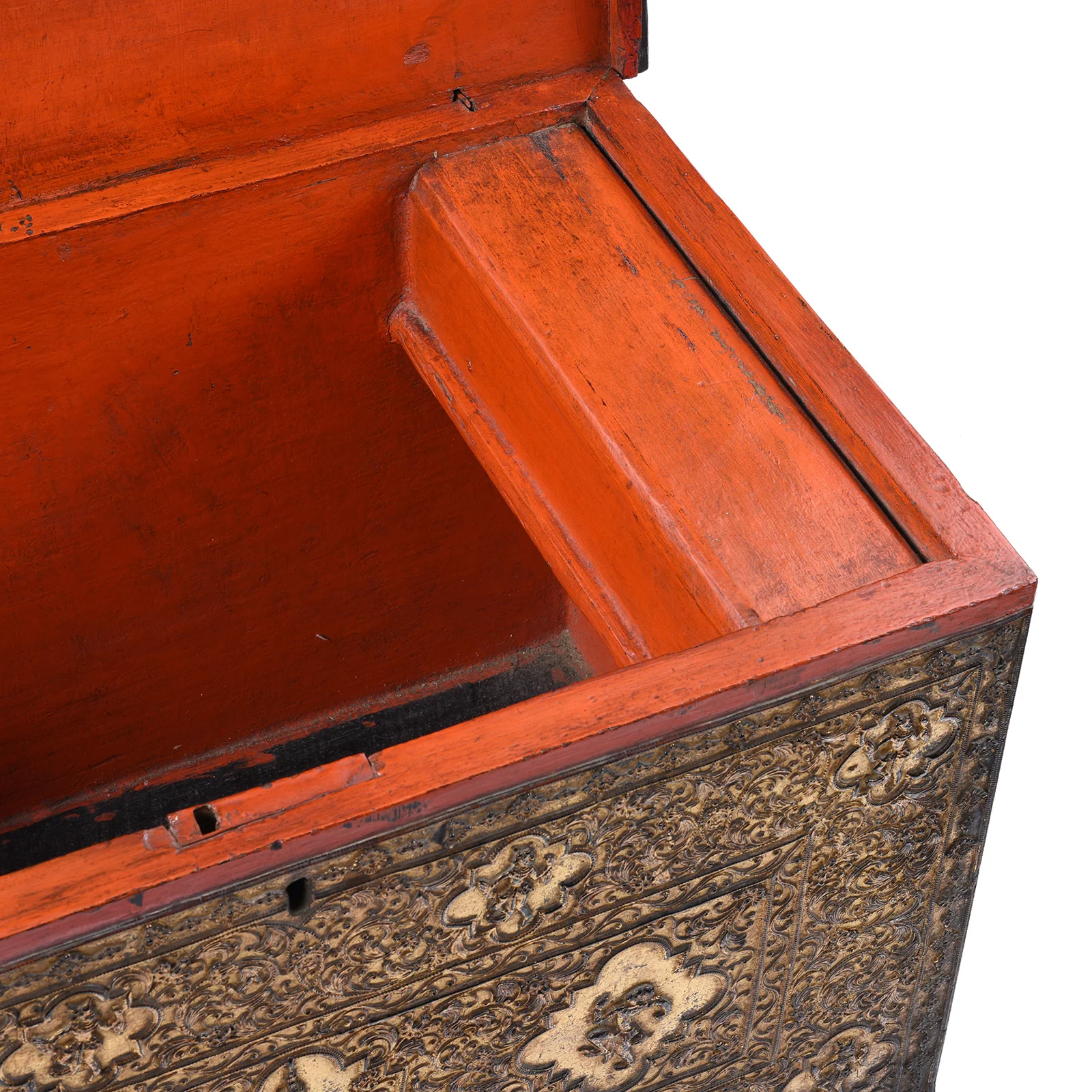Gilt Burmese Sadaik Manuscript Chest  - Ca 1900 - Image 8
