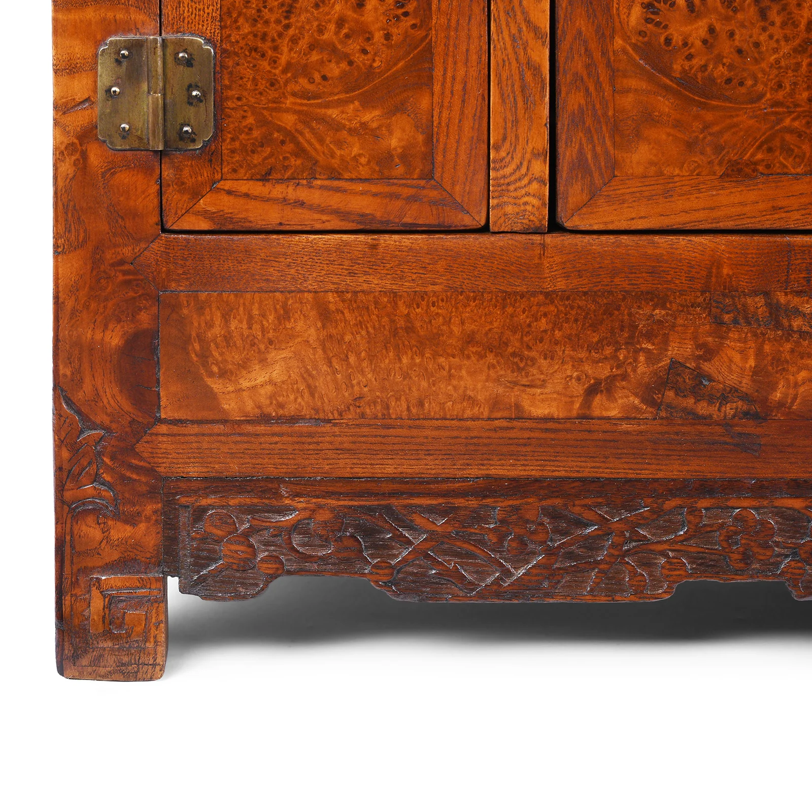 Kang Cabinet Made From Burr Elm - 19th Century - Image 6