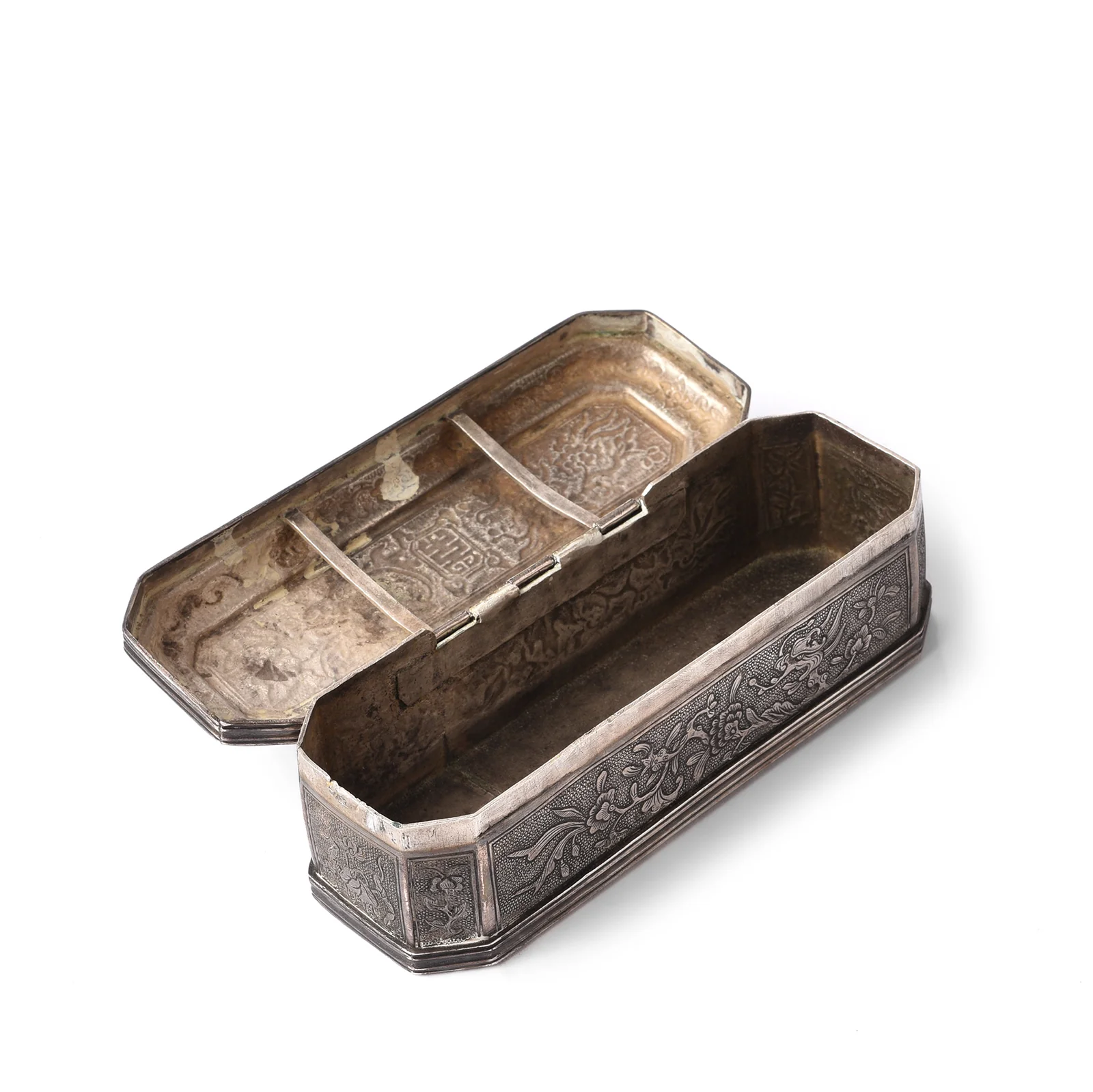Silver Supari Box from China - 19th Century - Image 2