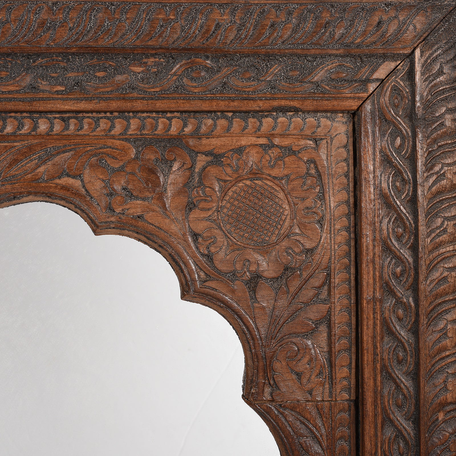 Old Teak Indian Window Mirror From Andhra Pradesh - 19thC (93 x 145cm) - Image 5