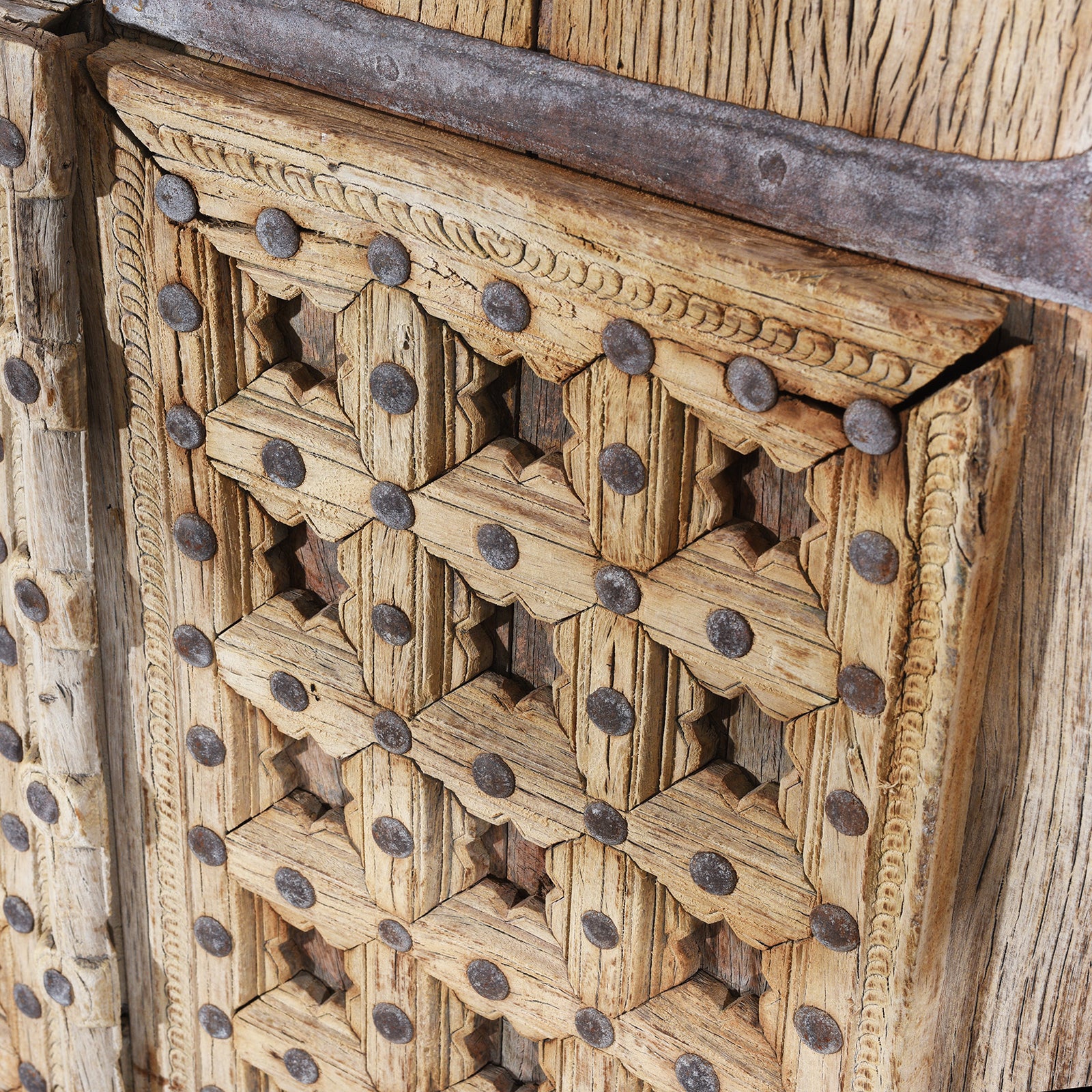 Carved Sun Bleached Window Shutters From Punjab - 18thC - Image 5