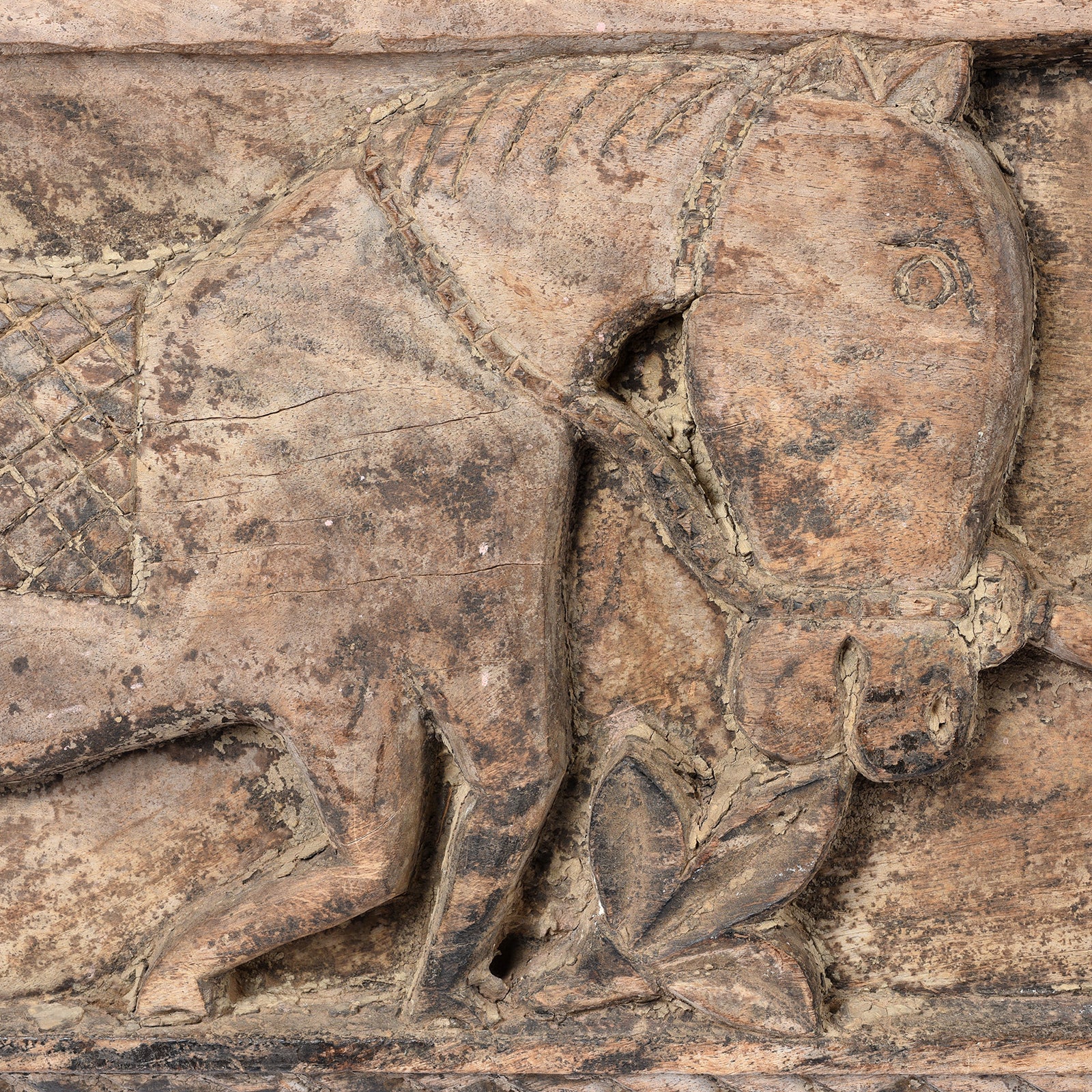 Carved Cedar Lintel Panel From Kangra Valley - 19thC - Image 4