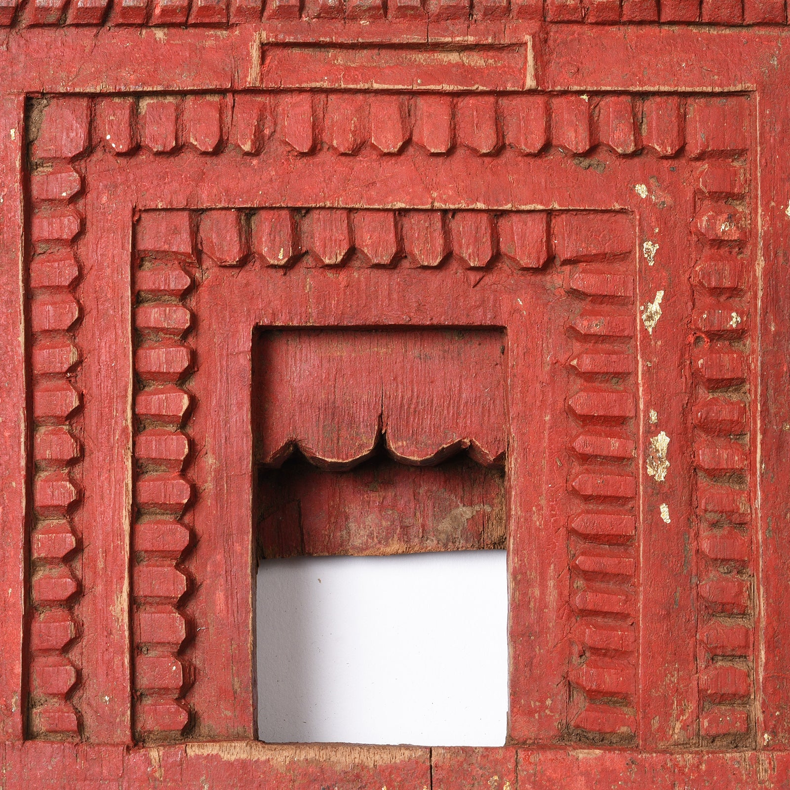 Red Painted Teak Votive Panel From Andhra Pradesh - Ca 1920 - Image 4