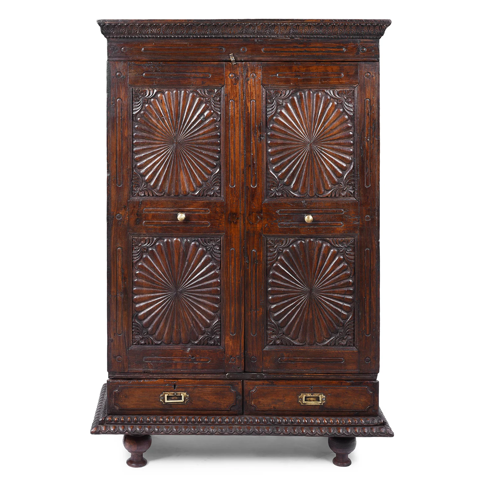 Carved Almirah Cabinet With Sunburst Panels - 19th Centruy