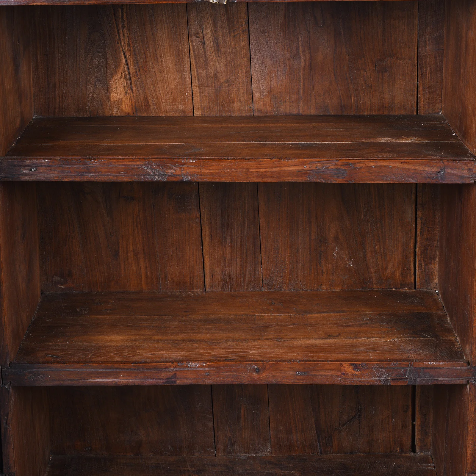 Carved Almirah Cabinet With Sunburst Panels - 19th Centruy - Image 5