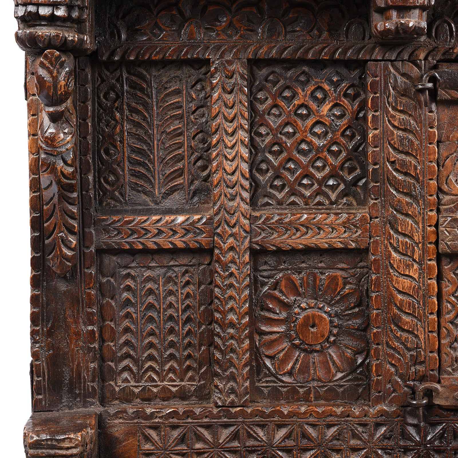 Carved Teak Indian Dowry Chest Majus - 19thC - Image 7