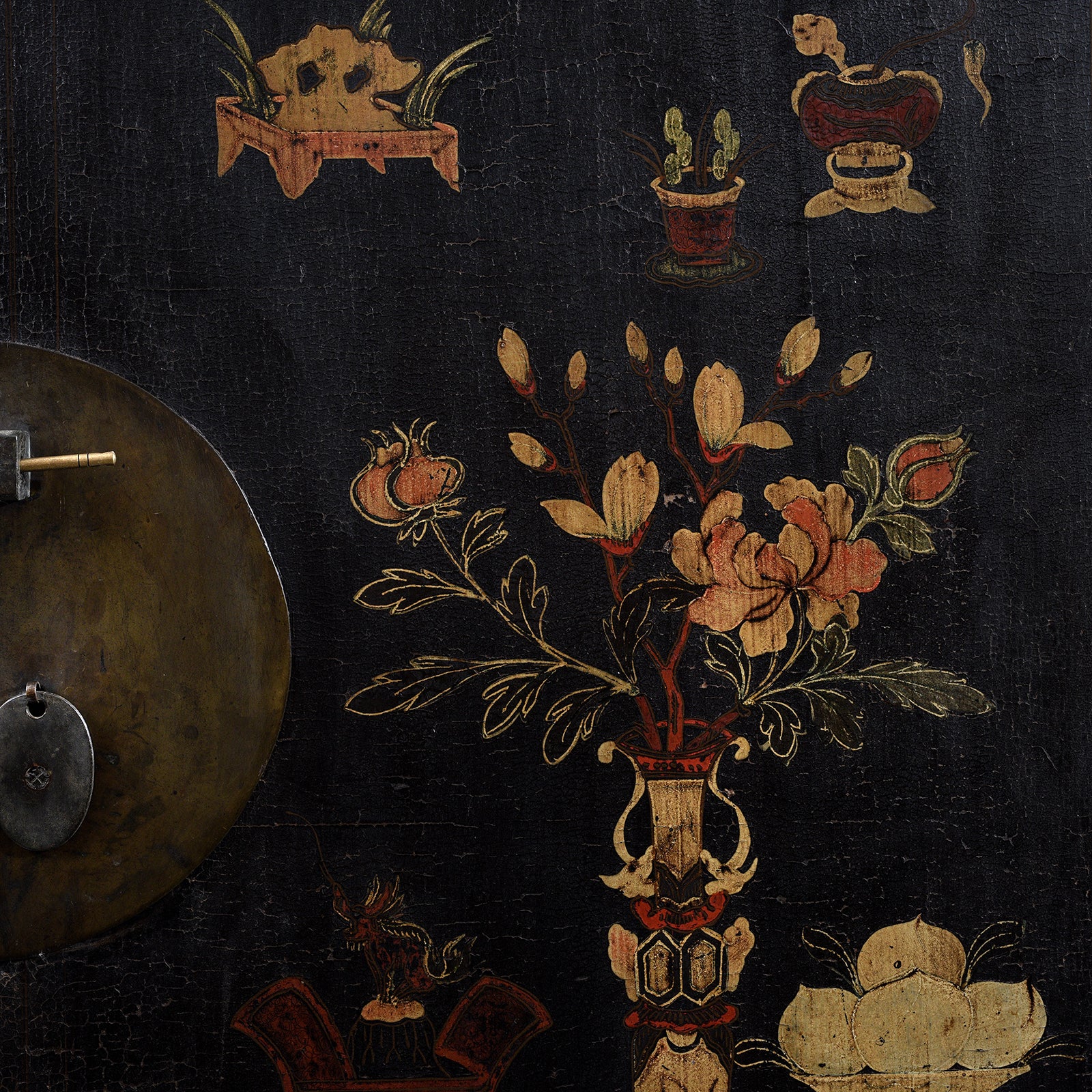 Black Lacquer Wedding Cabinet From Shanxi  -19th Century - Image 10
