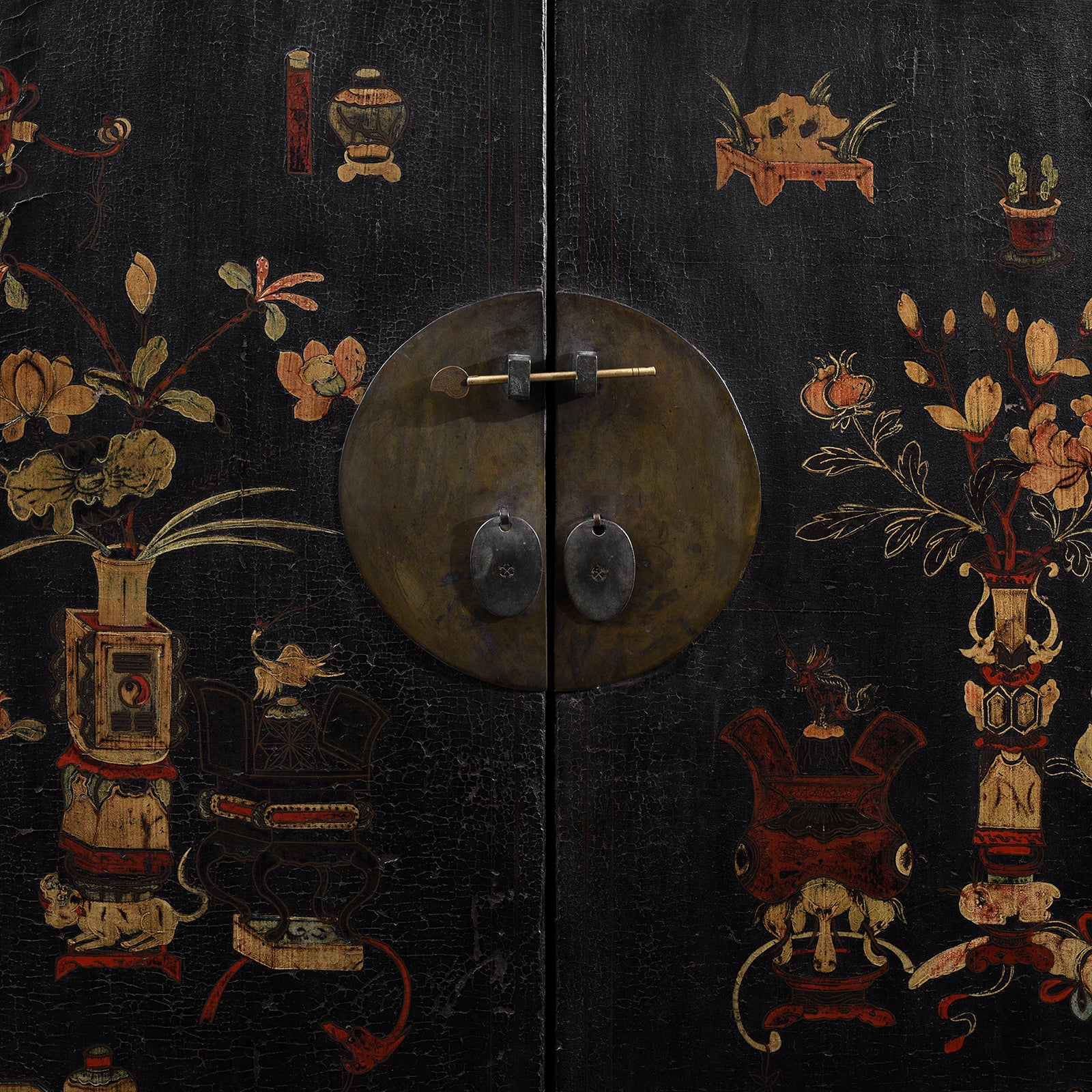 Black Lacquer Wedding Cabinet From Shanxi  -19th Century - Image 8