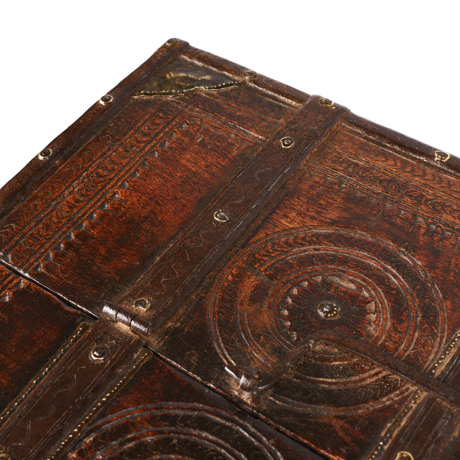 Chip Carved  Indian Merchants Box - 19th Century - Image 5