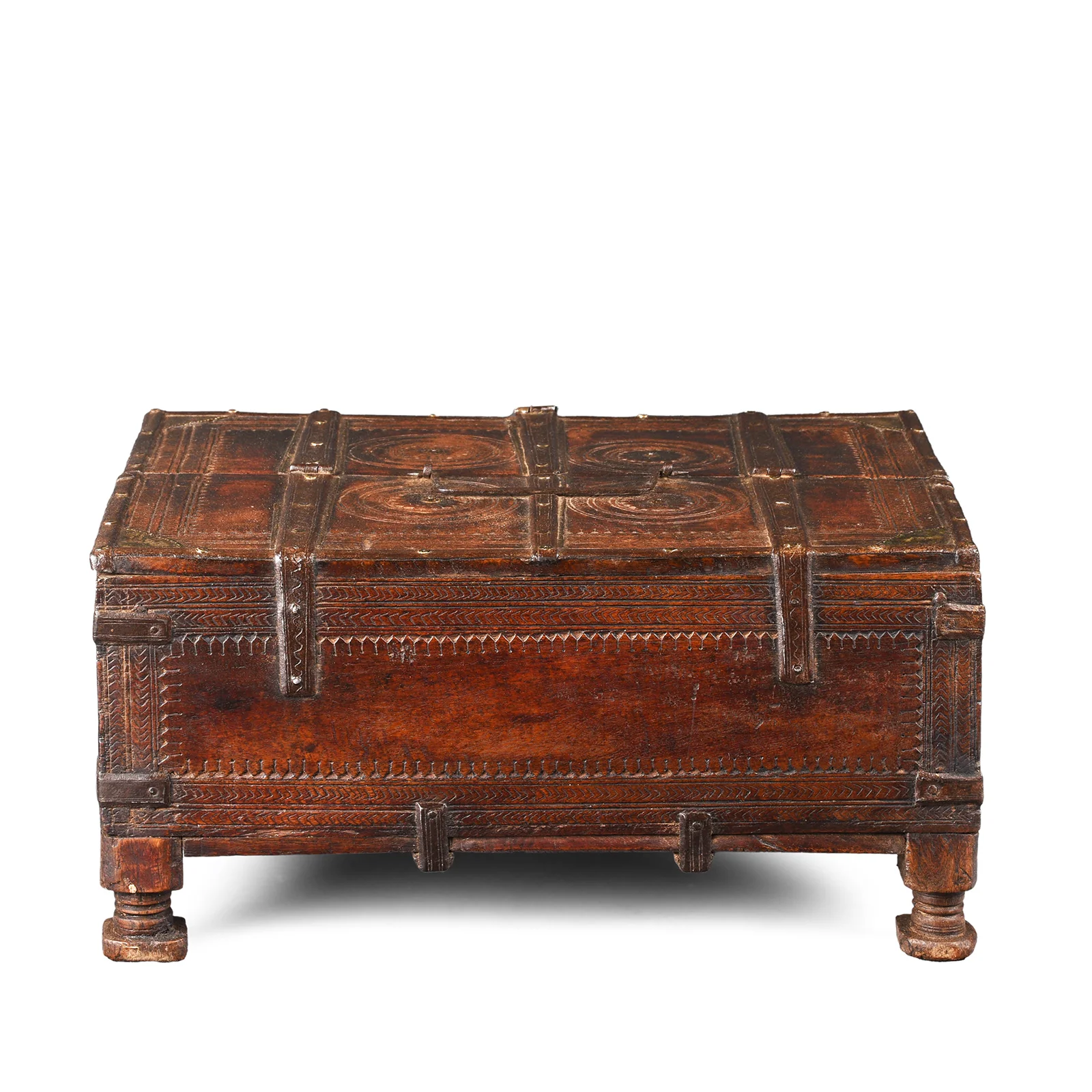 Chip Carved  Indian Merchants Box - 19th Century - Image 8