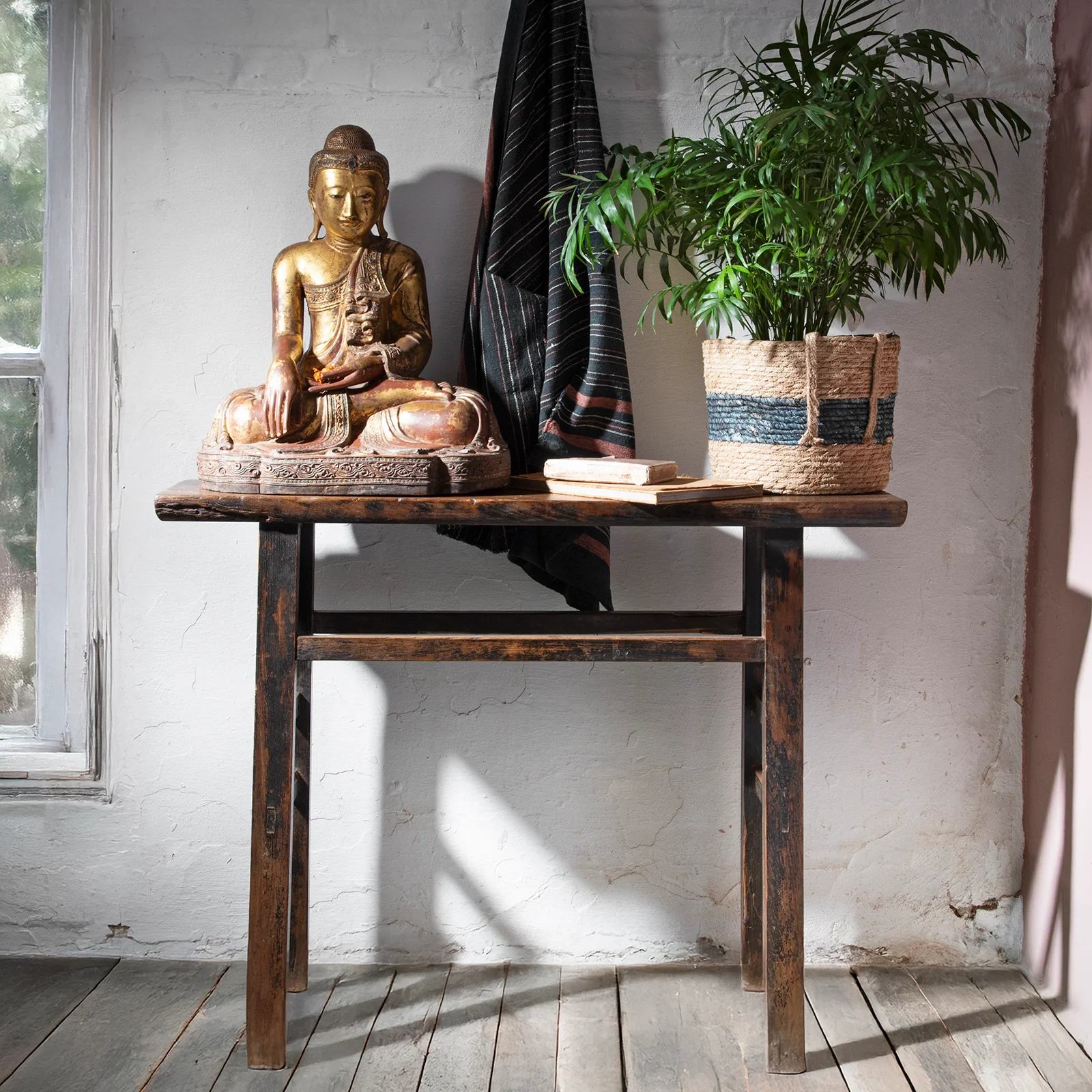 Elm Altar Table From Shanxi - 19th Century