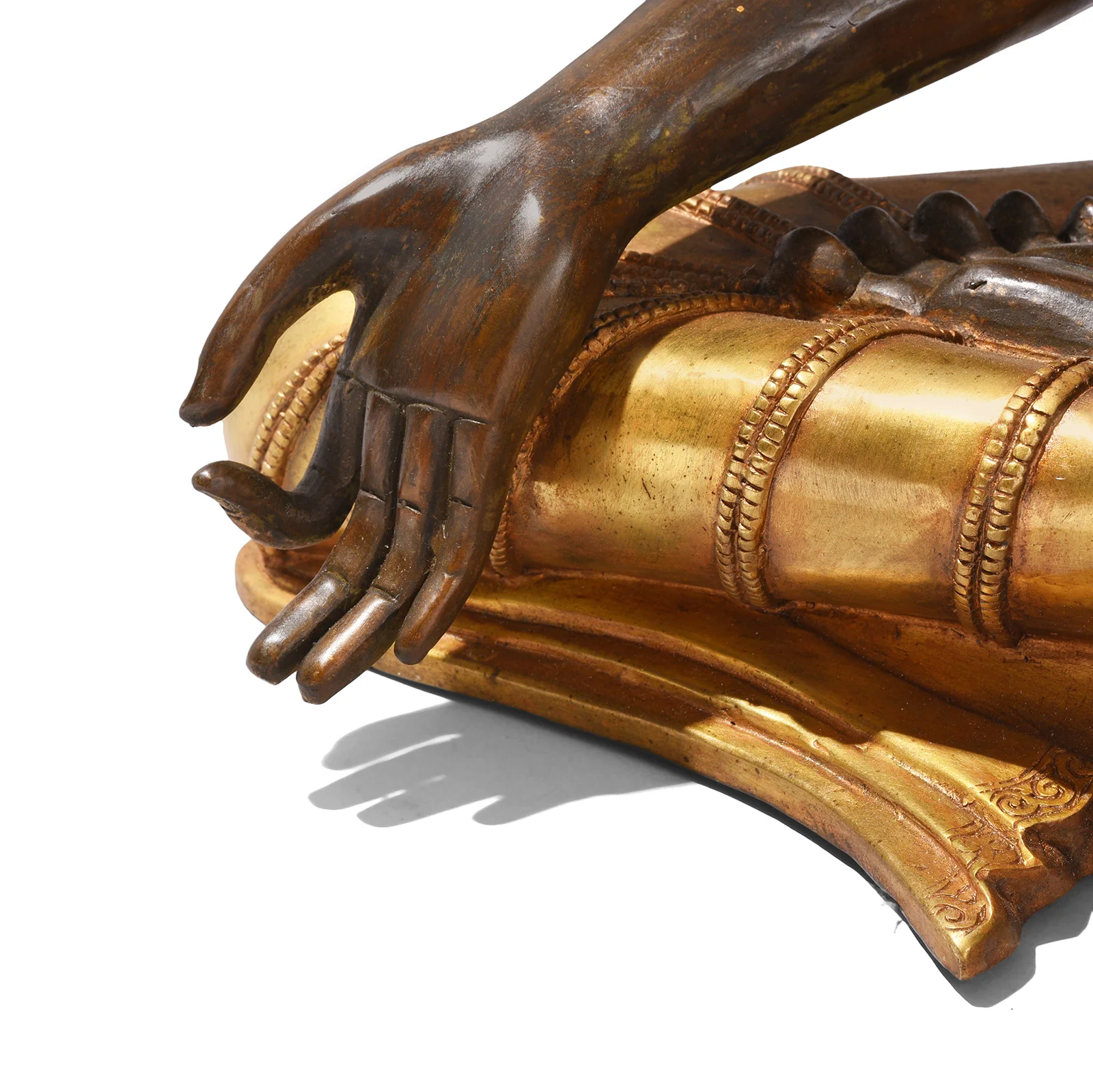 Gilt Brass Sitting Buddha - Varada Mudra - Image 8