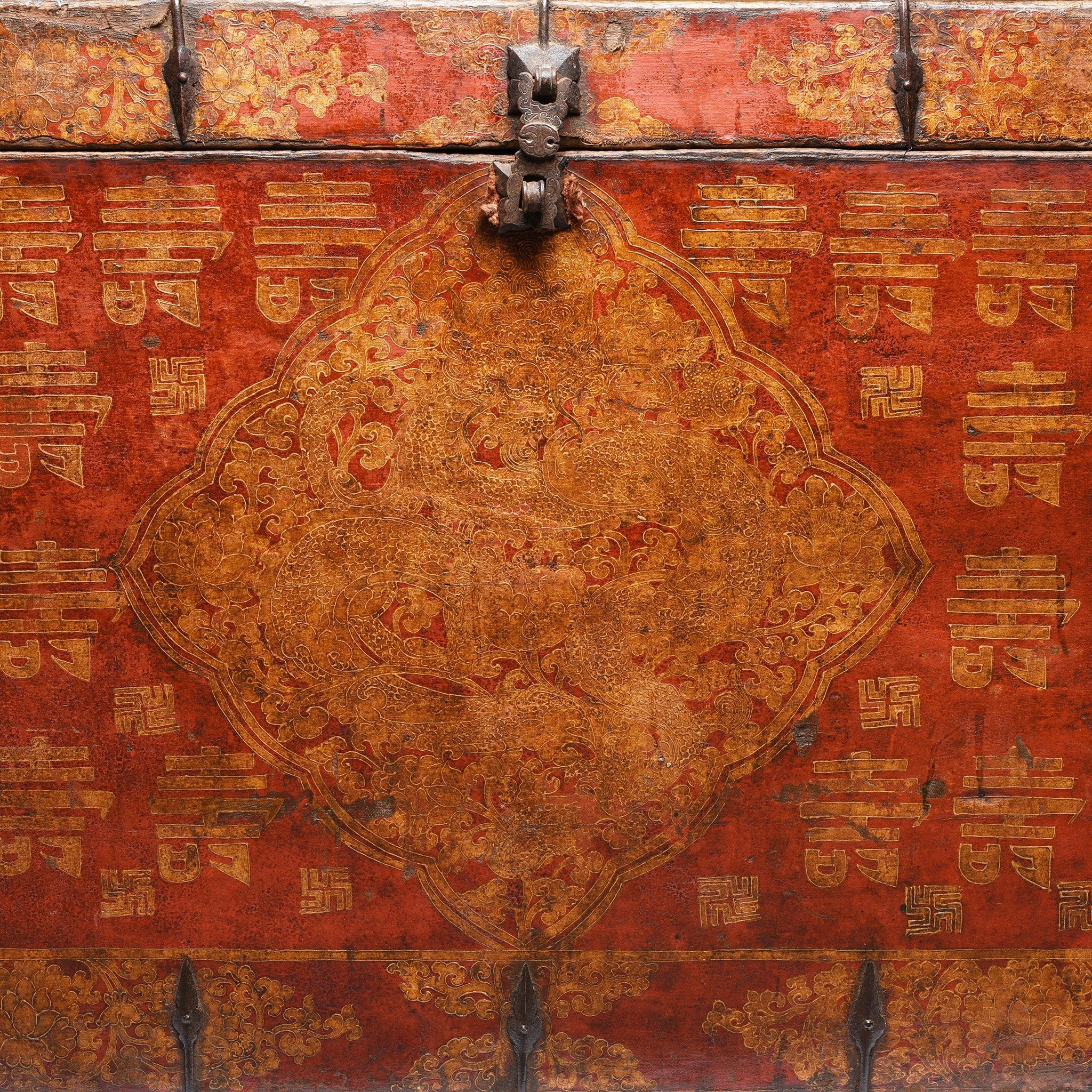 Gilt Painted Tibetan Dragon & Shou Chest - 18thC - Image 3