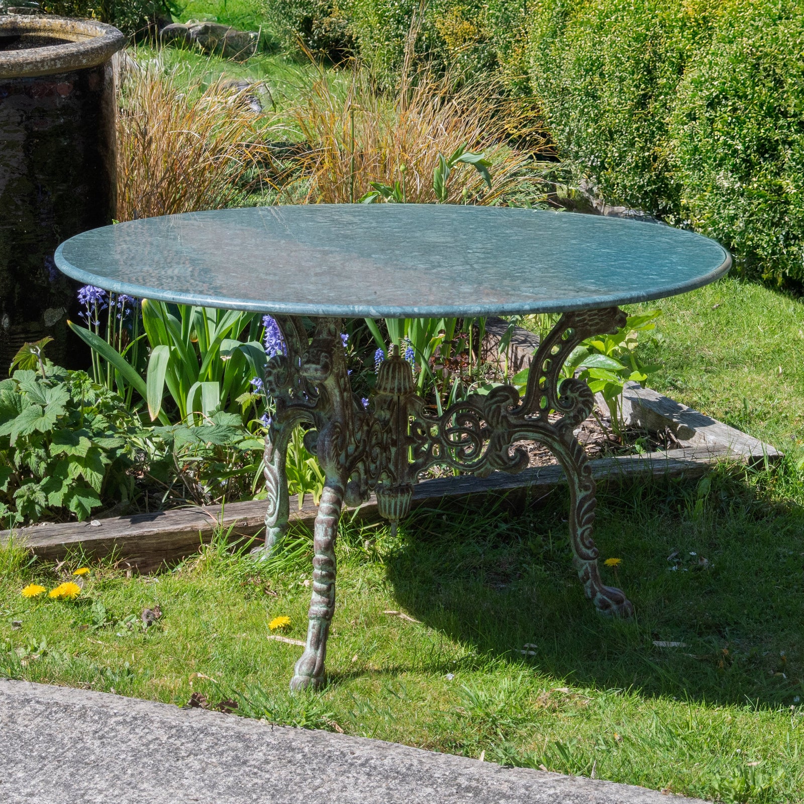 Green Marble Round Table With Cast Iron Base