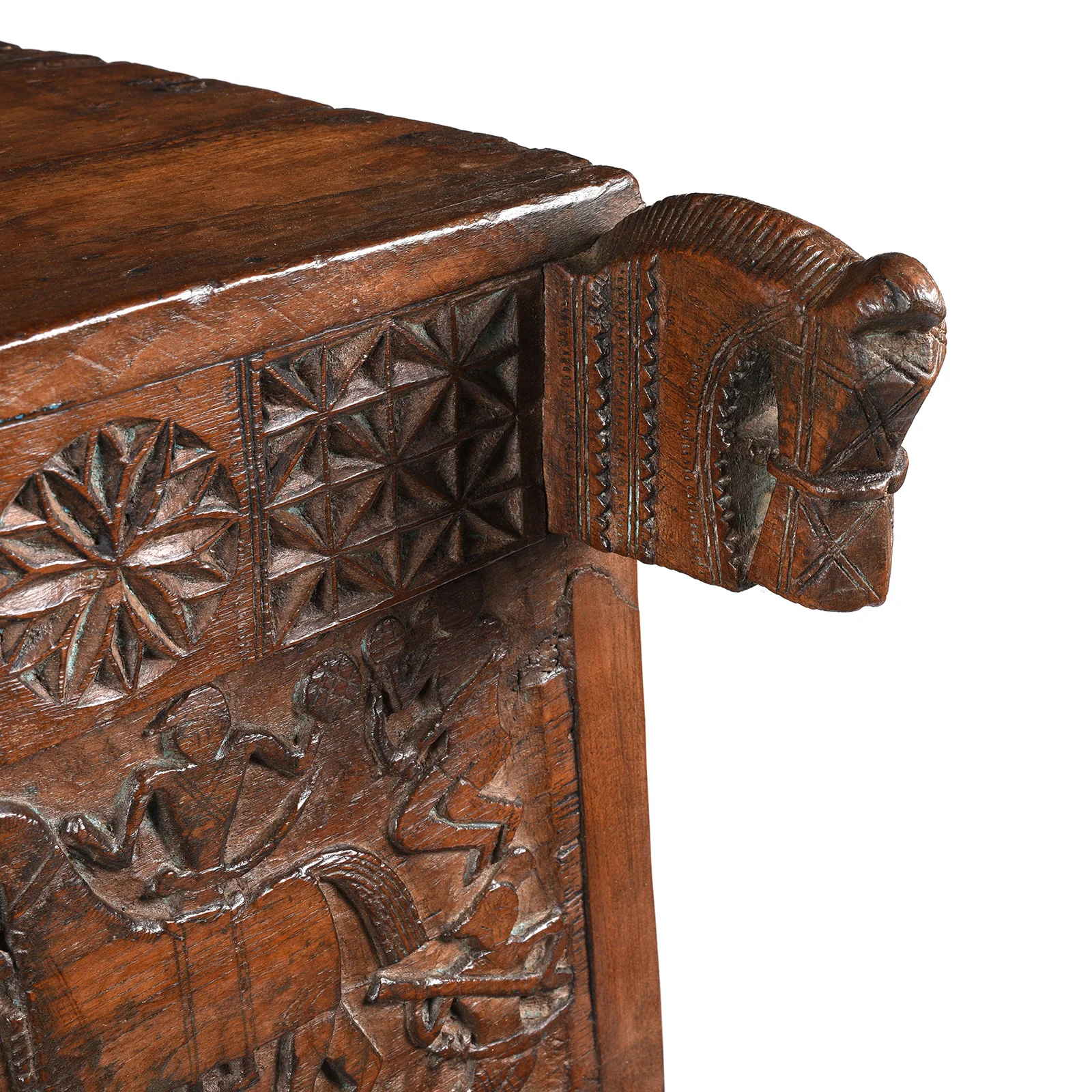 Carved Teak Majus Dowry Chest From Saurashtra - 19th Century - Image 6