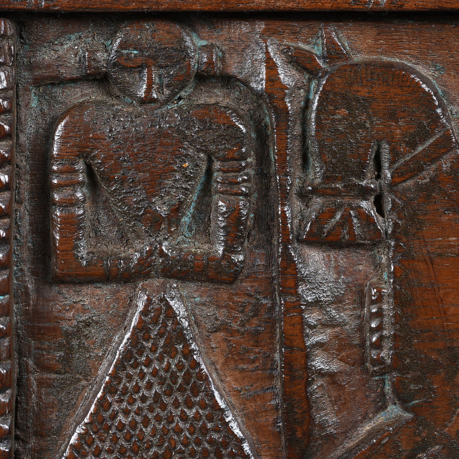 Carved Teak Majus Dowry Chest From Saurashtra - 19th Century - Image 9