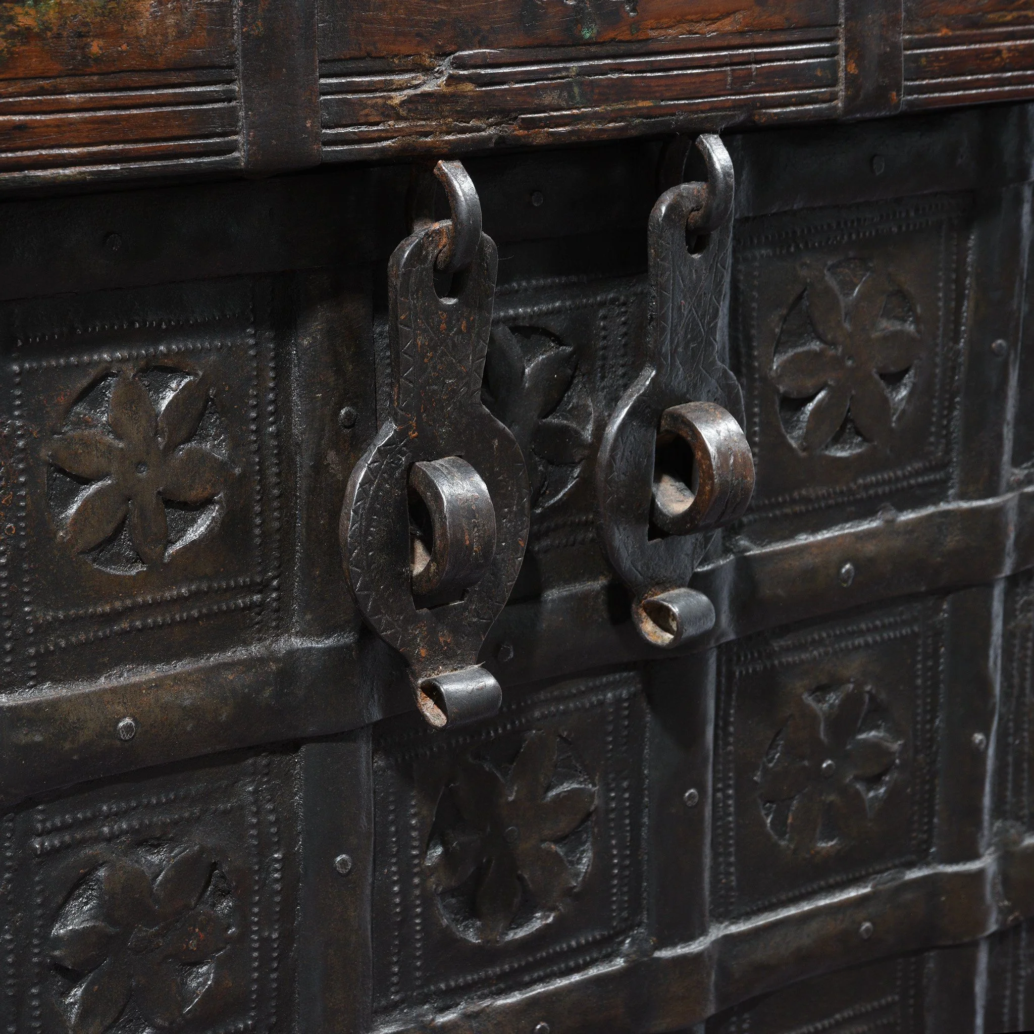 Iron Bound Teak Chest - 19thC - From Gujarat - Image 6