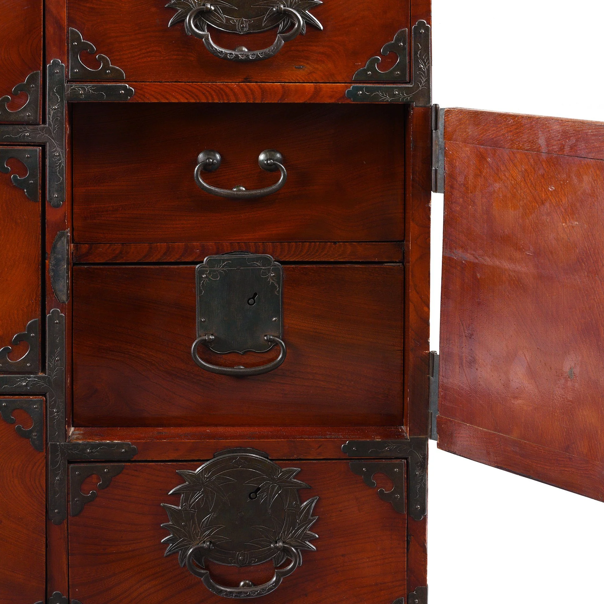 'His & Hers' Isho Dansu from Sendai Province - Late 19thC - Image 9