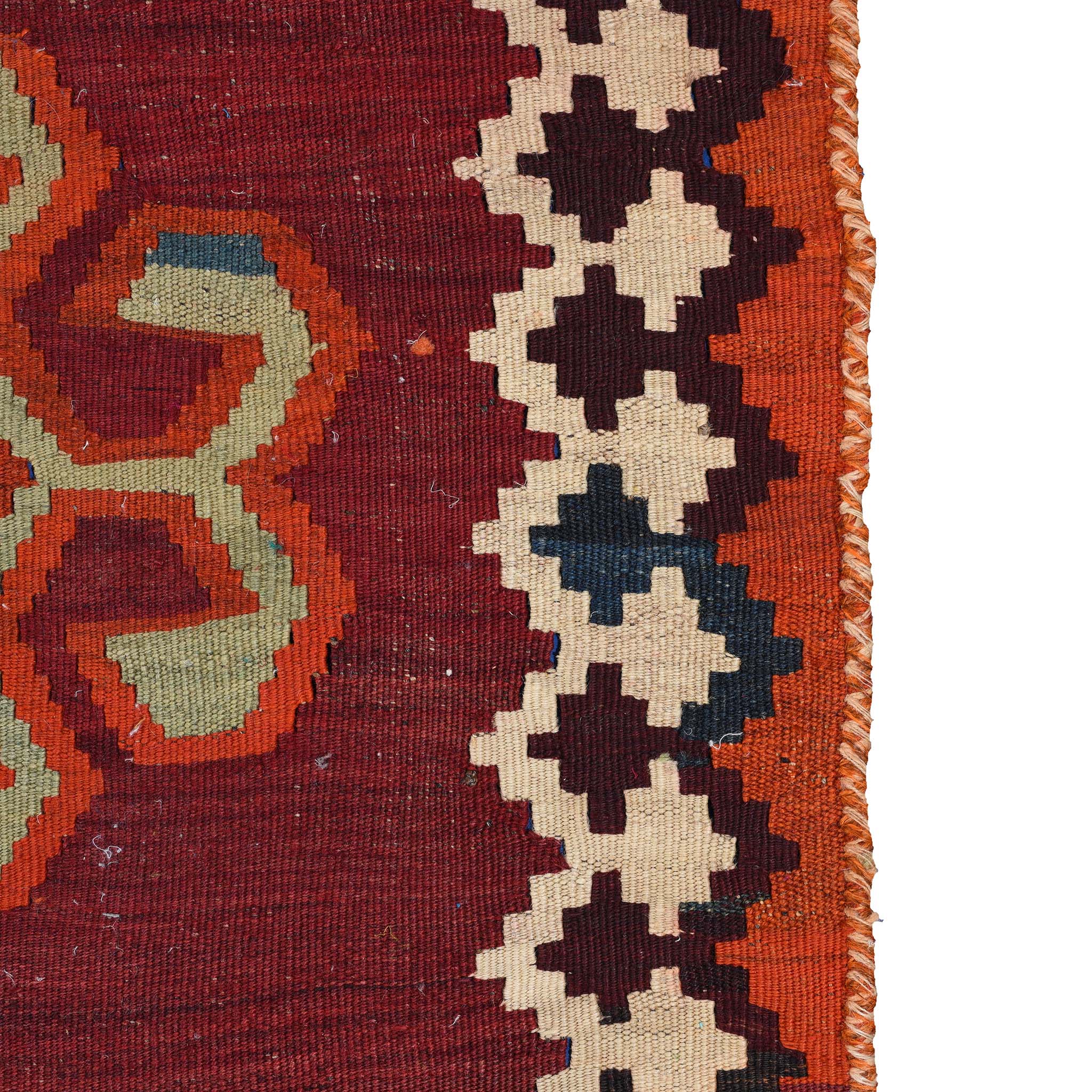 Kashgai Rug - Image 4