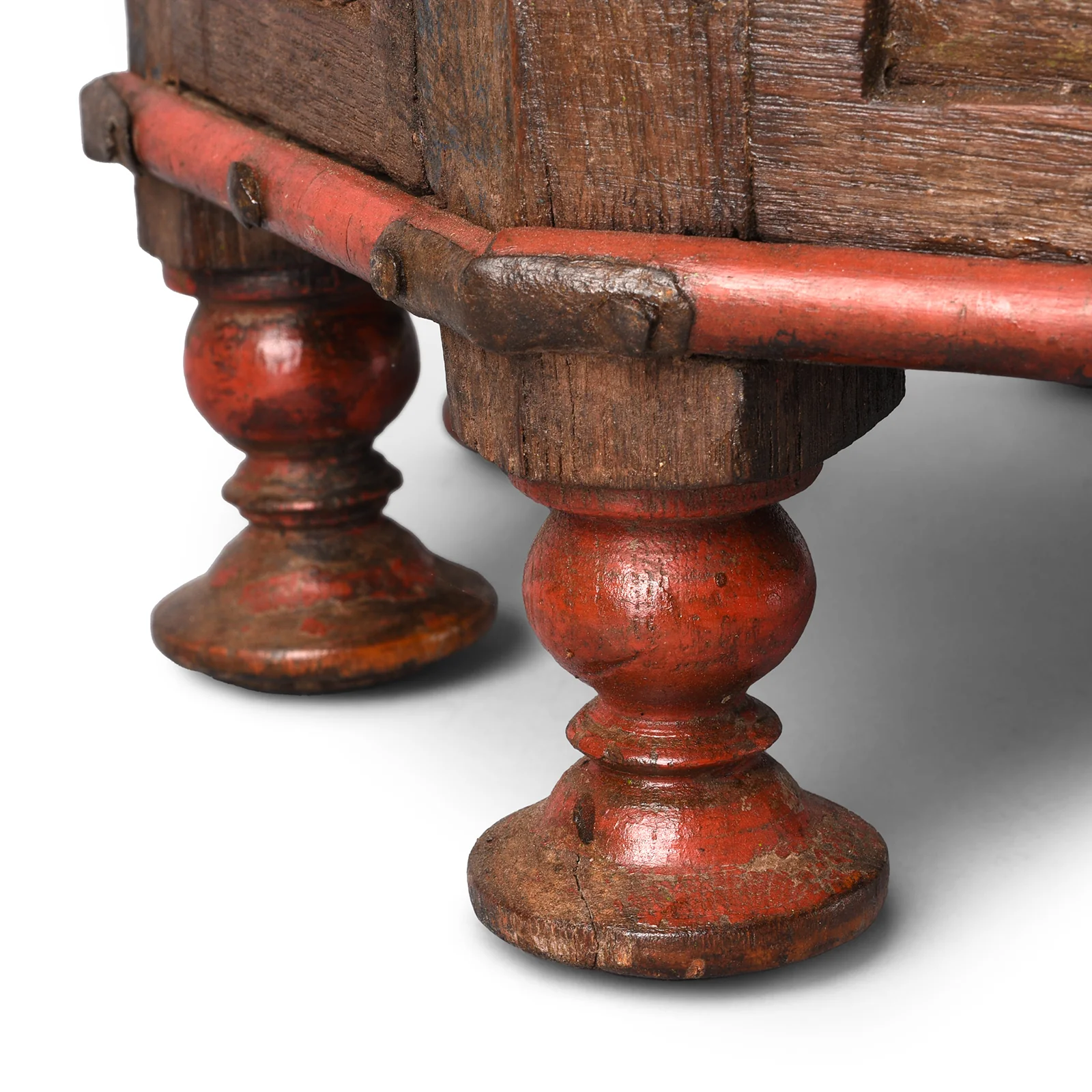 Small Octagonal Bajot Low Table From Gujarat - 19th Century - Image 7