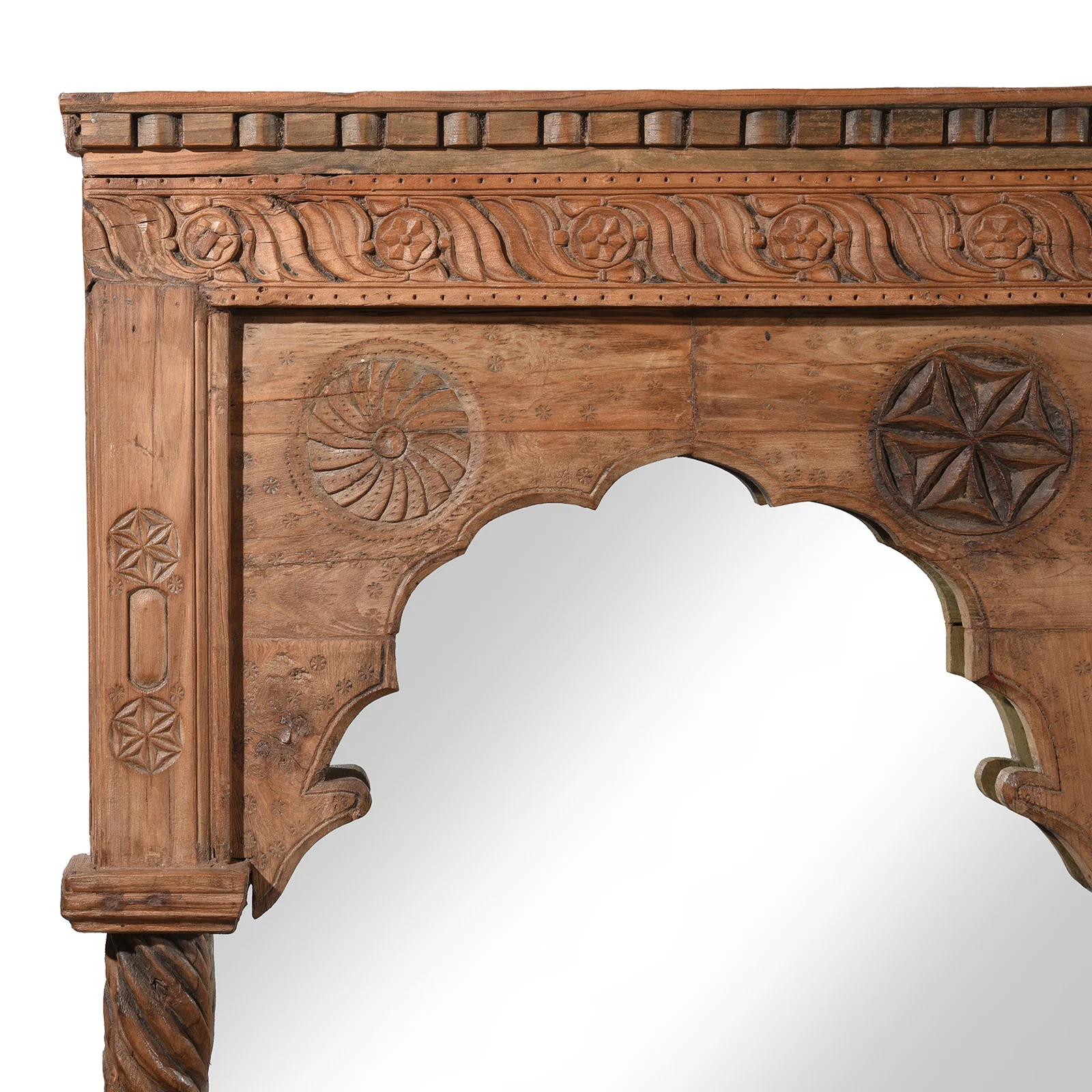 Triple Arch Mirror From Madya Pradesh - 19thC (254 x 186cm) - Image 2
