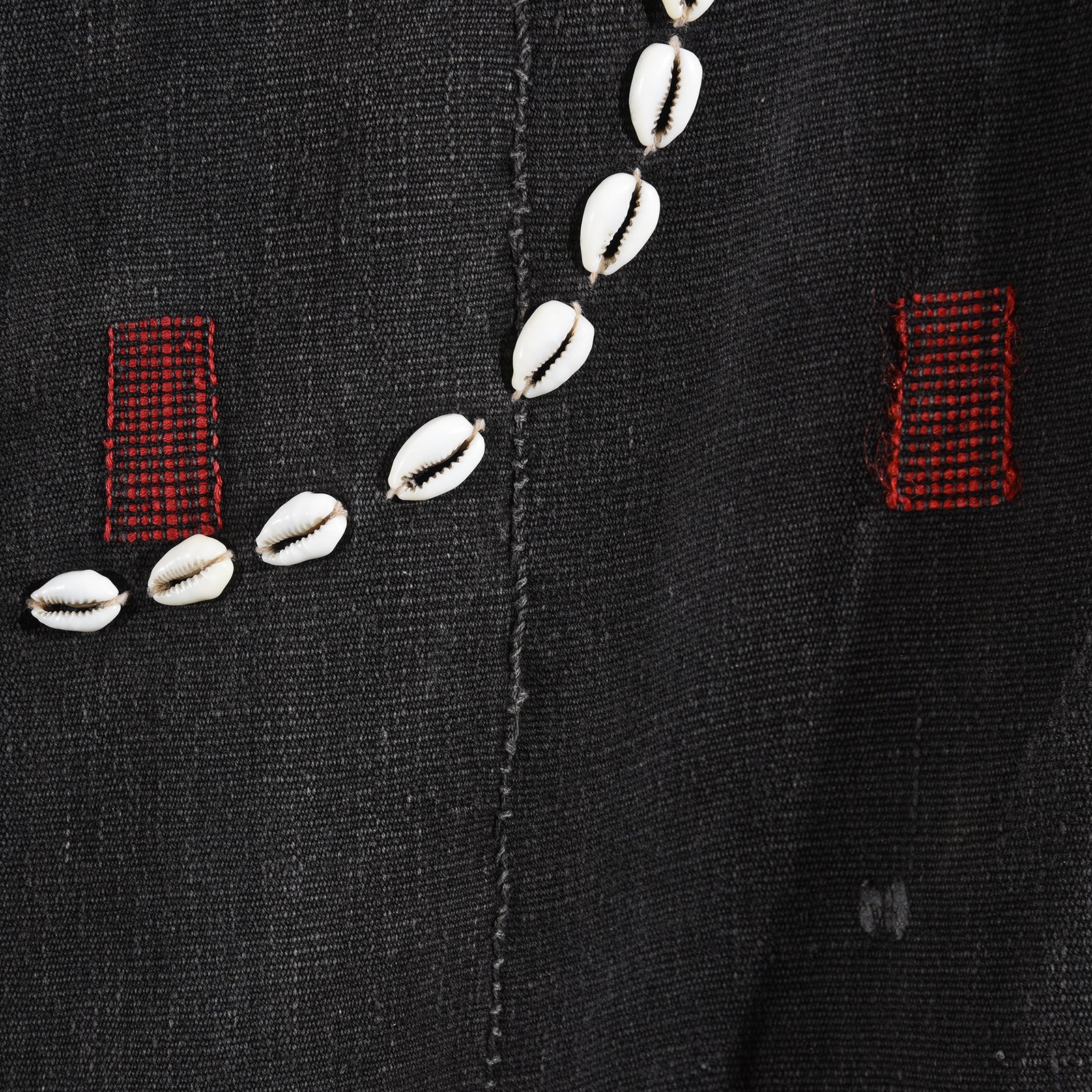 Naga Warrior Shawl With Cowrie Shell Circles - Ca 1930's - Image 5