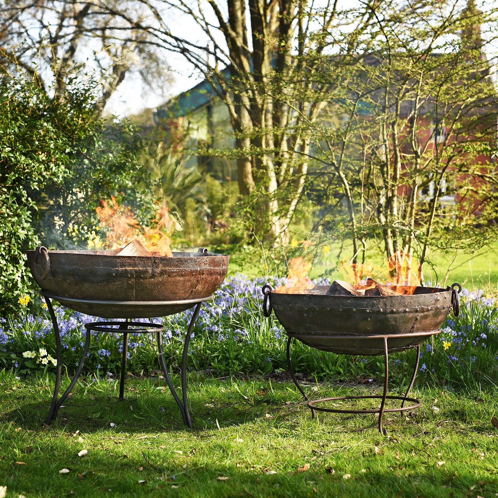 Old Kadai Fire Bowl on Stand - Ca 1900 - 104cm - Image 3
