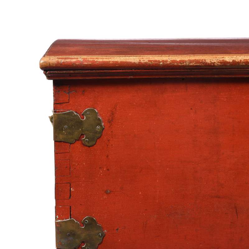 Red Lacquer Camphor Wood Chinese Chest - 18thC - Image 2
