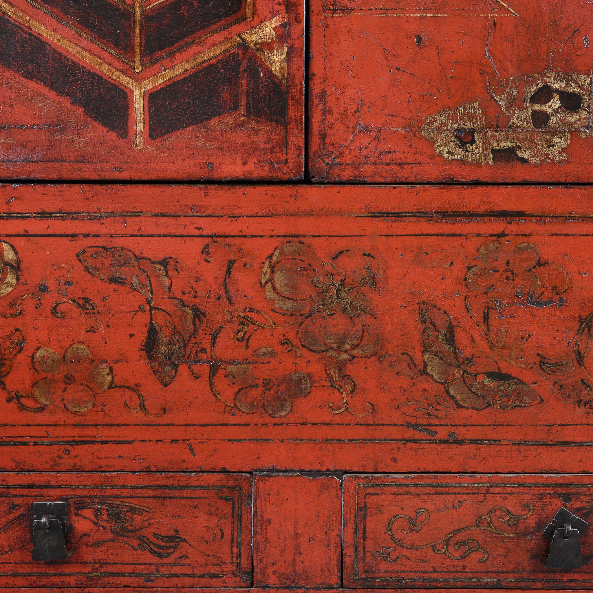 Chinese Red Lacquer Wedding Cabinet - 19th Century - Image 13