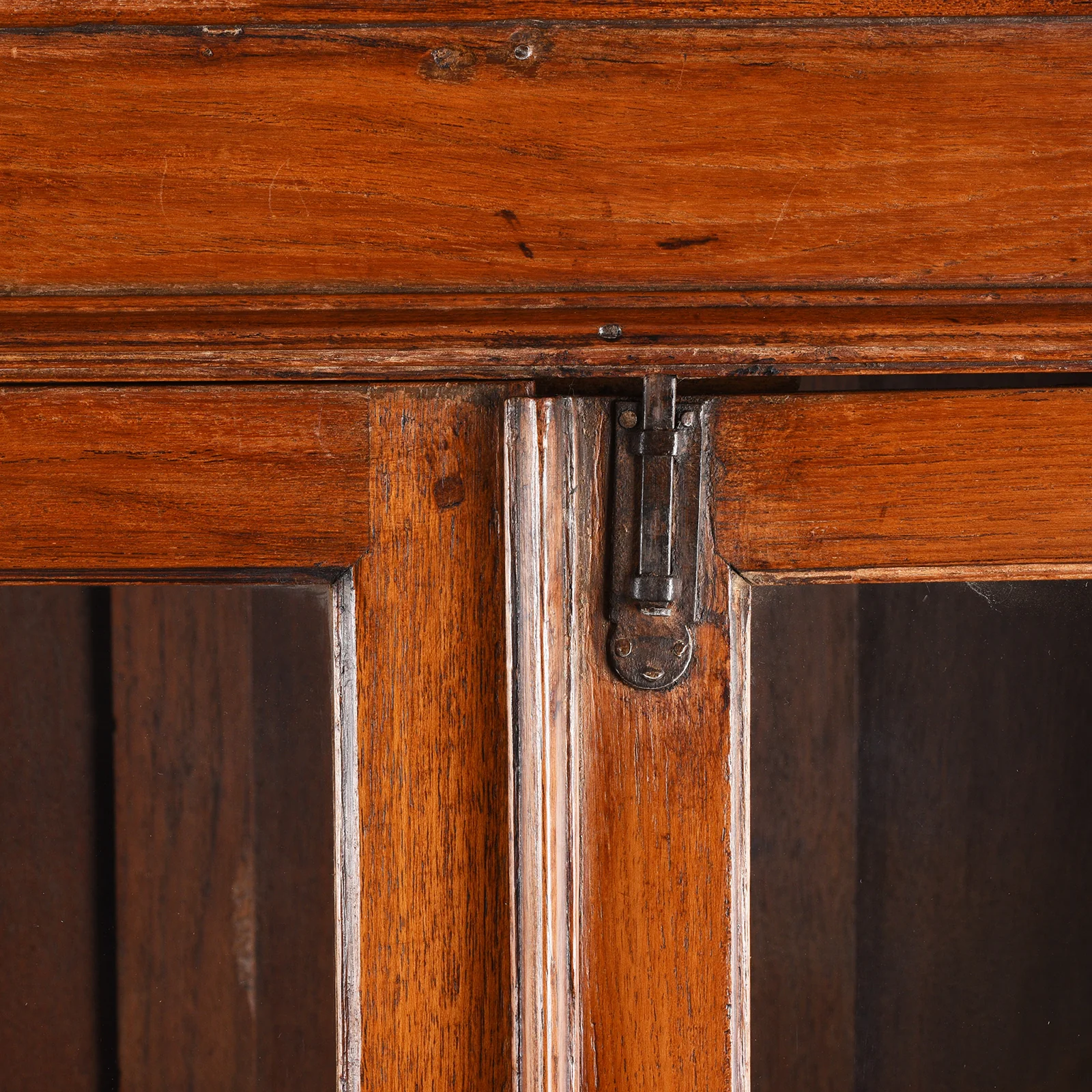 Glazed Teak Anglo Indian Book Cabinet - Ca 1910 - Image 8