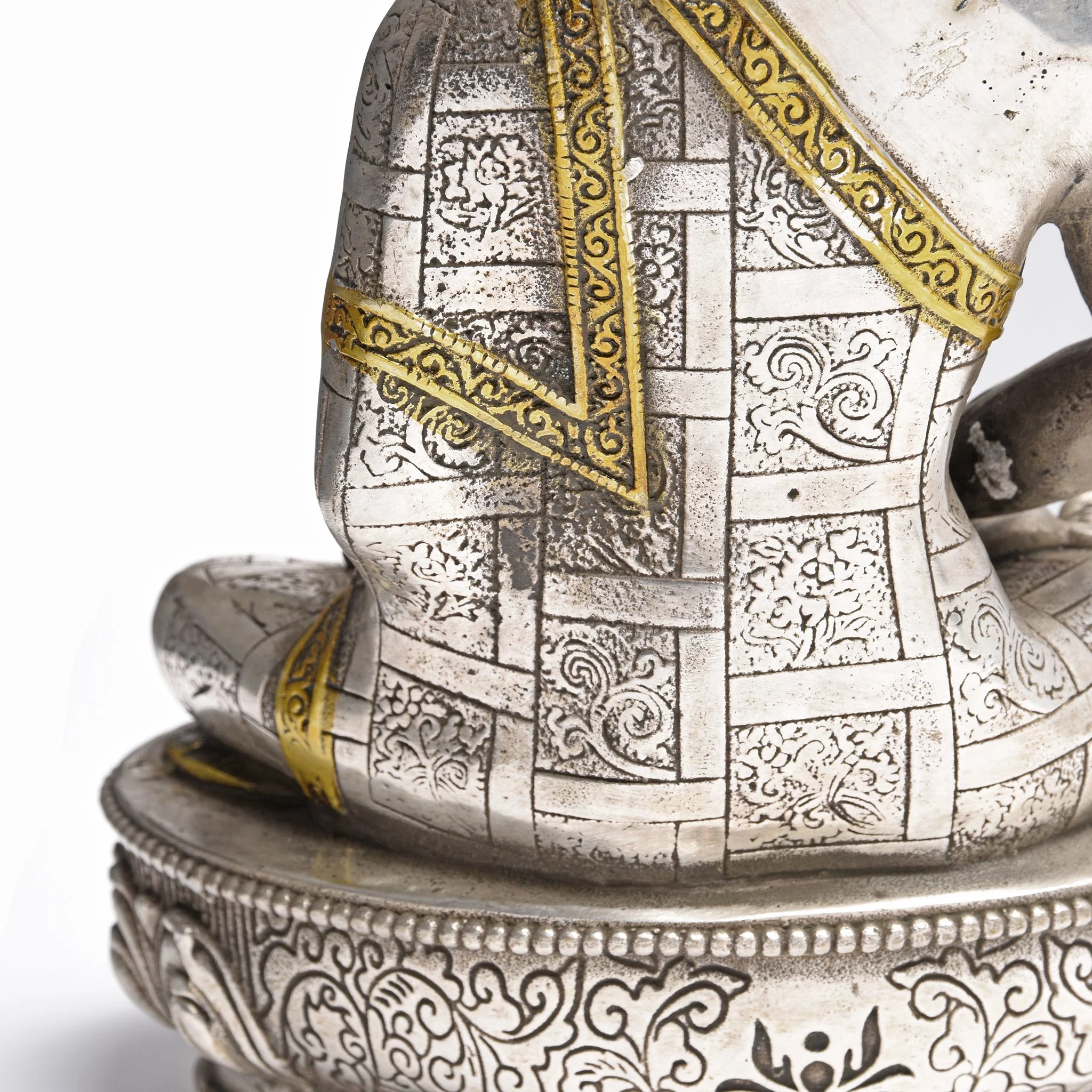 Sitting Buddha Statue - Dhyana Mudra Pose - Image 5