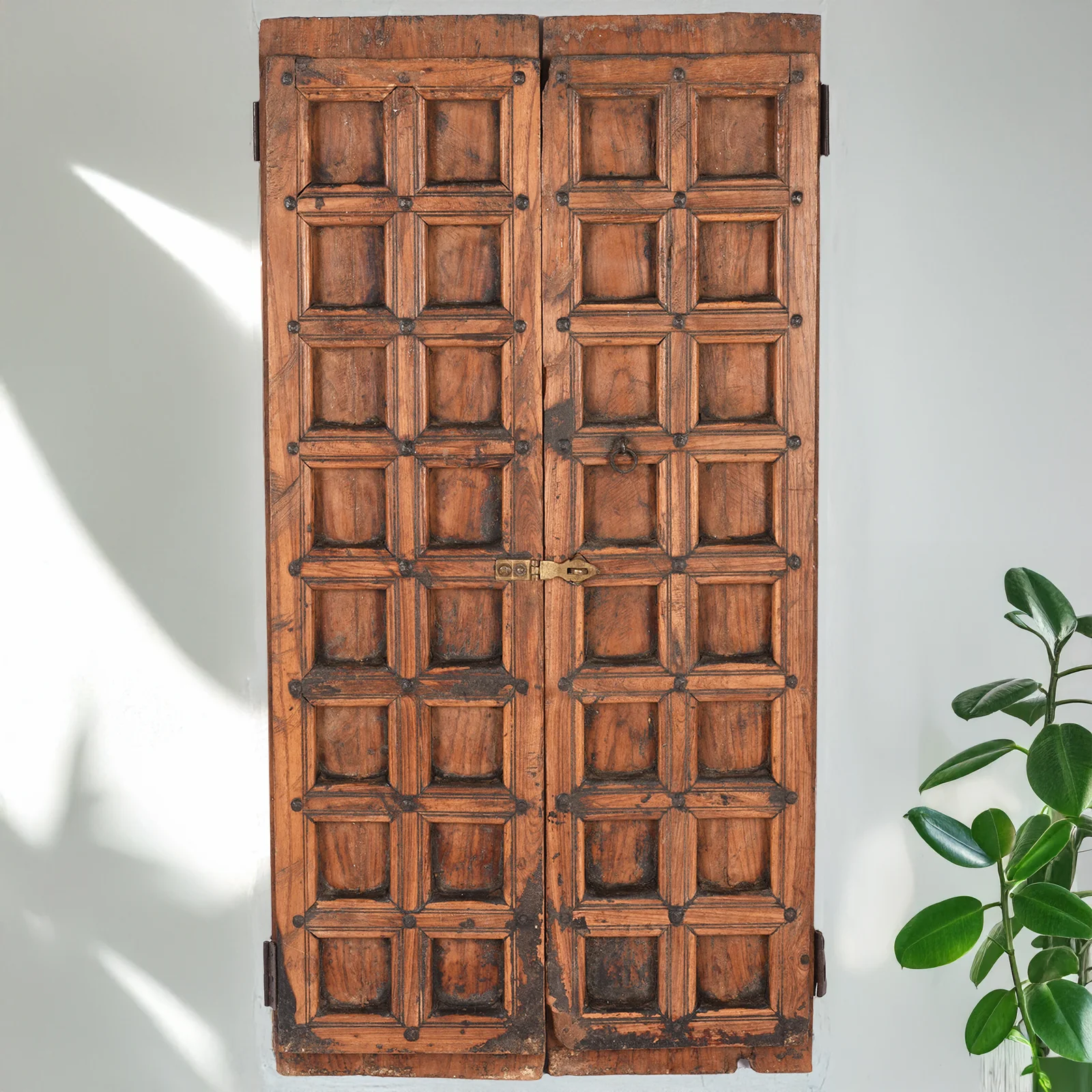 Teak Window Shutter From Maharashtra - 19th Century - Image 2