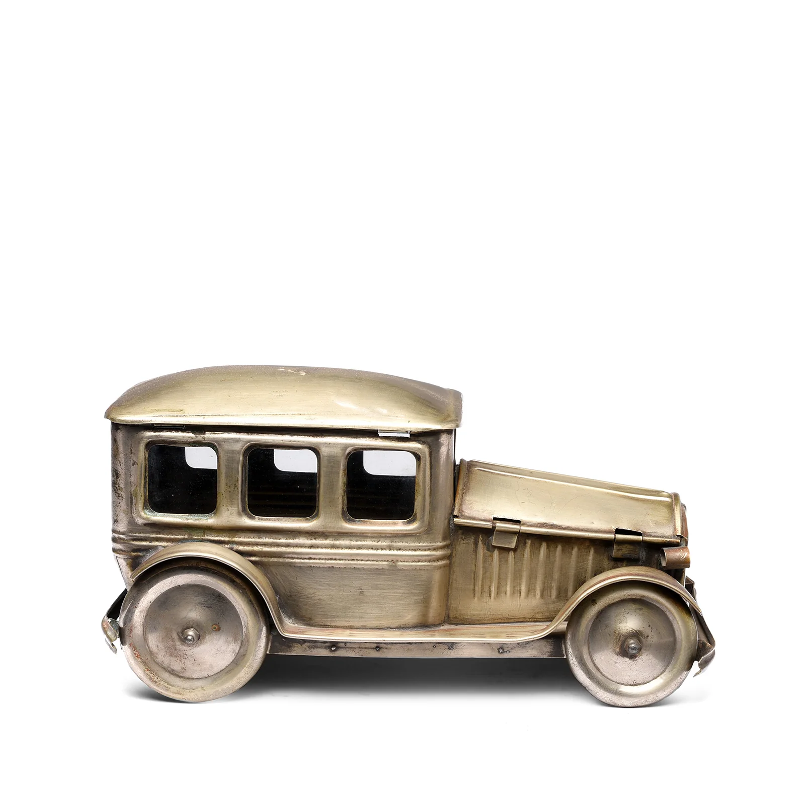 Vintage Brass Chevrolet Paan Box - Ca 1930 - Image 3