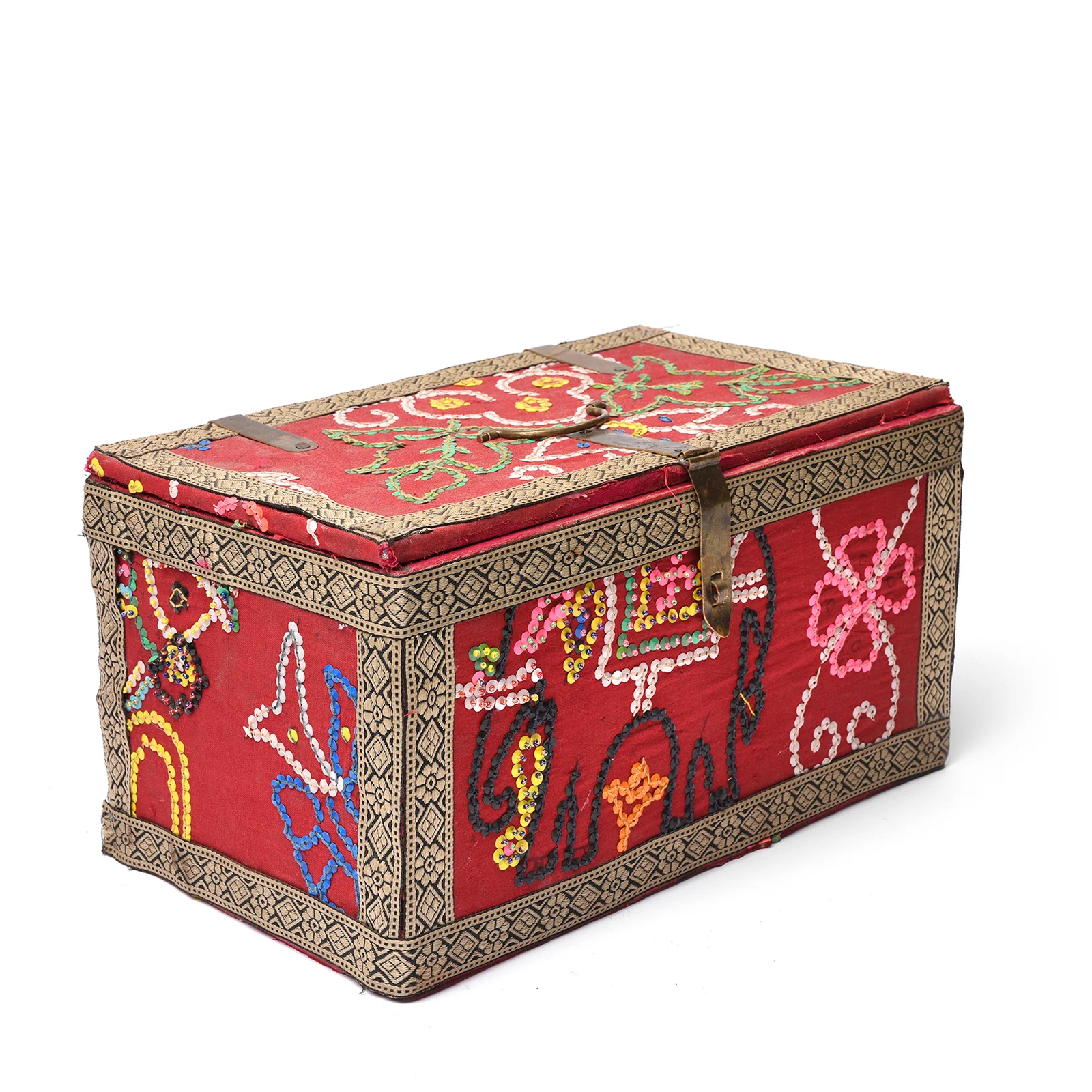 Vintage Elephant Textile Box From Rajasthan - Image 2
